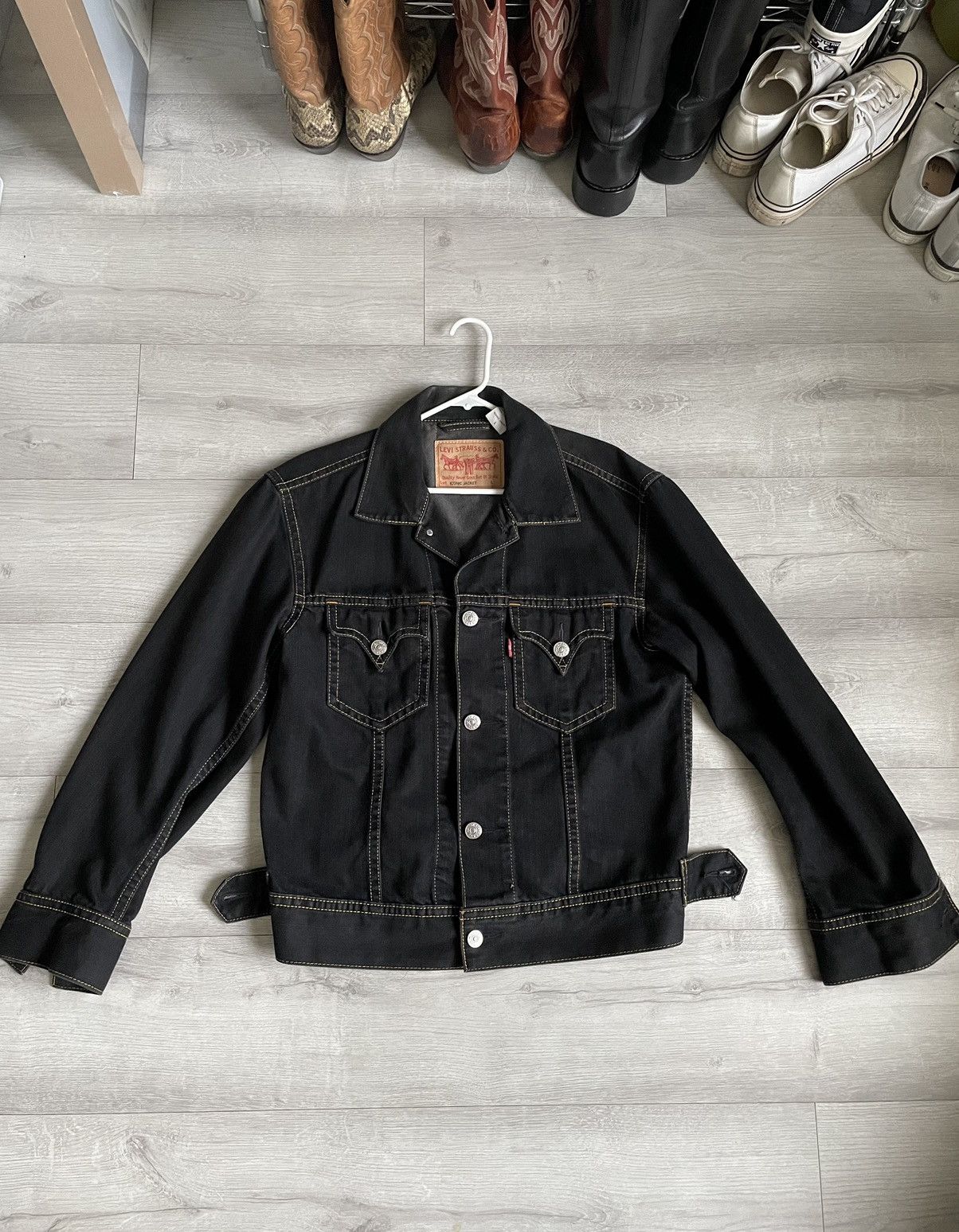 image of Levis Vintage Clothing Levi’S Iconic Trucker Jacket in Black, Men's (Size Large)