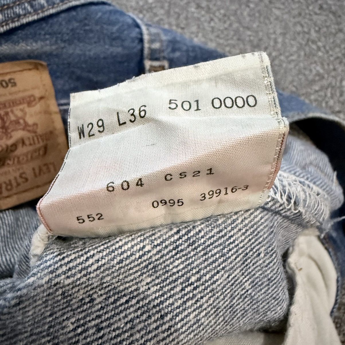 Levi's Vintage Clothing 🇺🇸 Vintage 1995 Levis 501 Made in Usa Distressed Dirty Washed Size US 29 - 16 Thumbnail