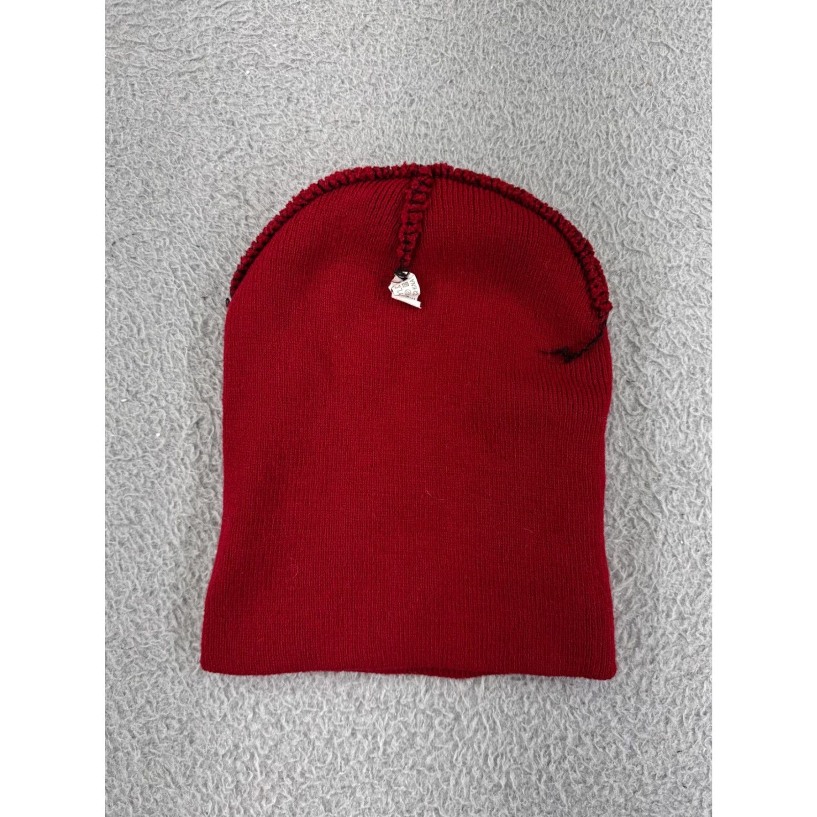 Vintage Dancing Man Beanie Toque Adult One Size Red Knit 100% Acrylic Ski Snowboard Snow Beanie Hat Mens Size ONE SIZE - 3 Thumbnail