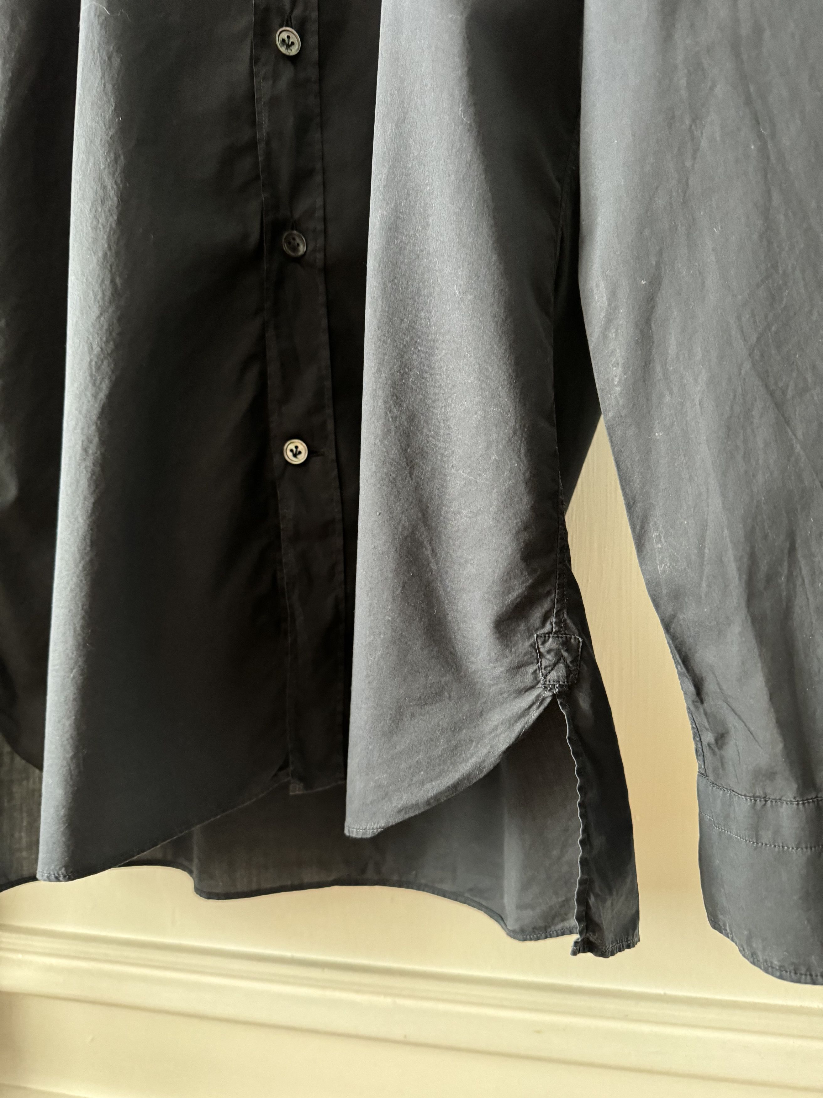 Lanvin Lanvin Shirt SIZE 38/15 Navy Size US S / EU 44-46 / 1 - 7 Thumbnail