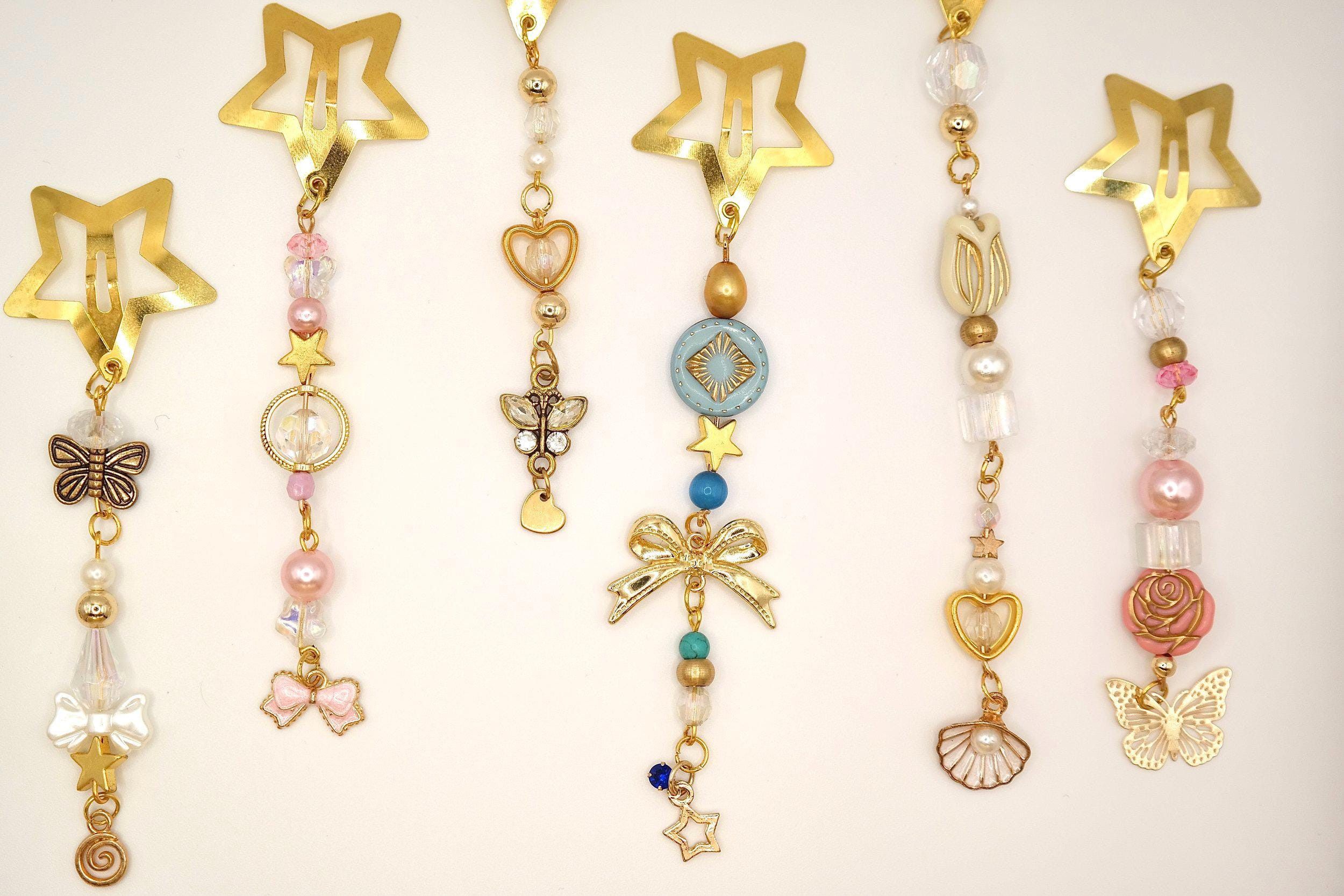 Handmade Gold Star Decorated Hair Clips Size ONE SIZE - 1 Thumbnail