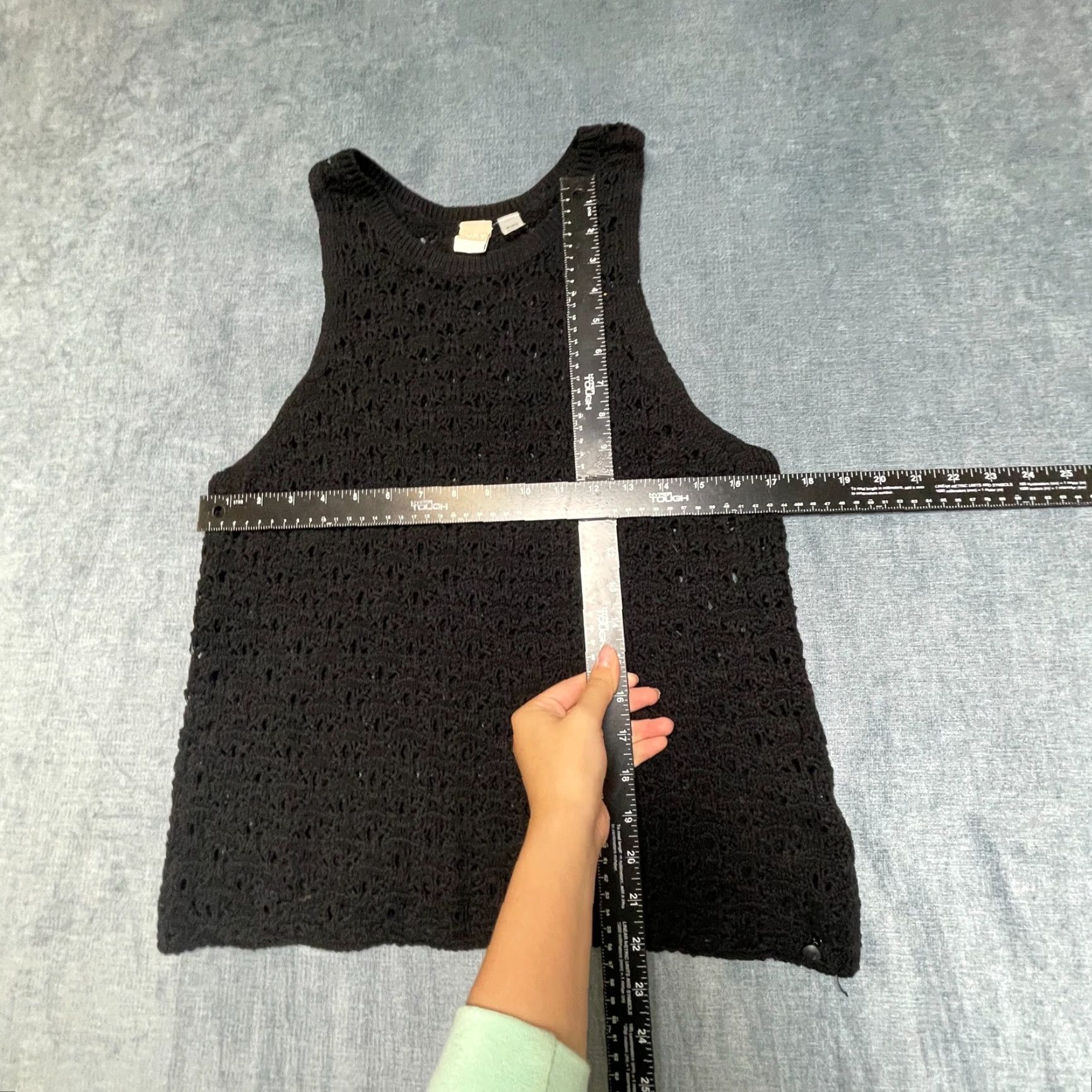 Vintage ROXY Crochet Knit Tank Top Womens M Black Round Neck Sleeveless Casual Winter Sweater Size M / US 6-8 / IT 42-44 - 5 Thumbnail