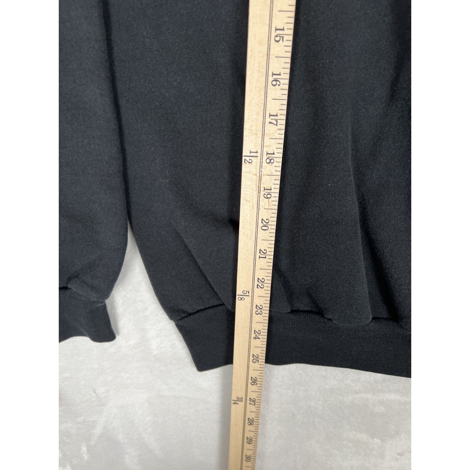 Disney Vintage Disneyland Sweatshirt Crewneck Size Small Black "Hap Size US S / EU 44-46 / 1 - 3 Thumbnail