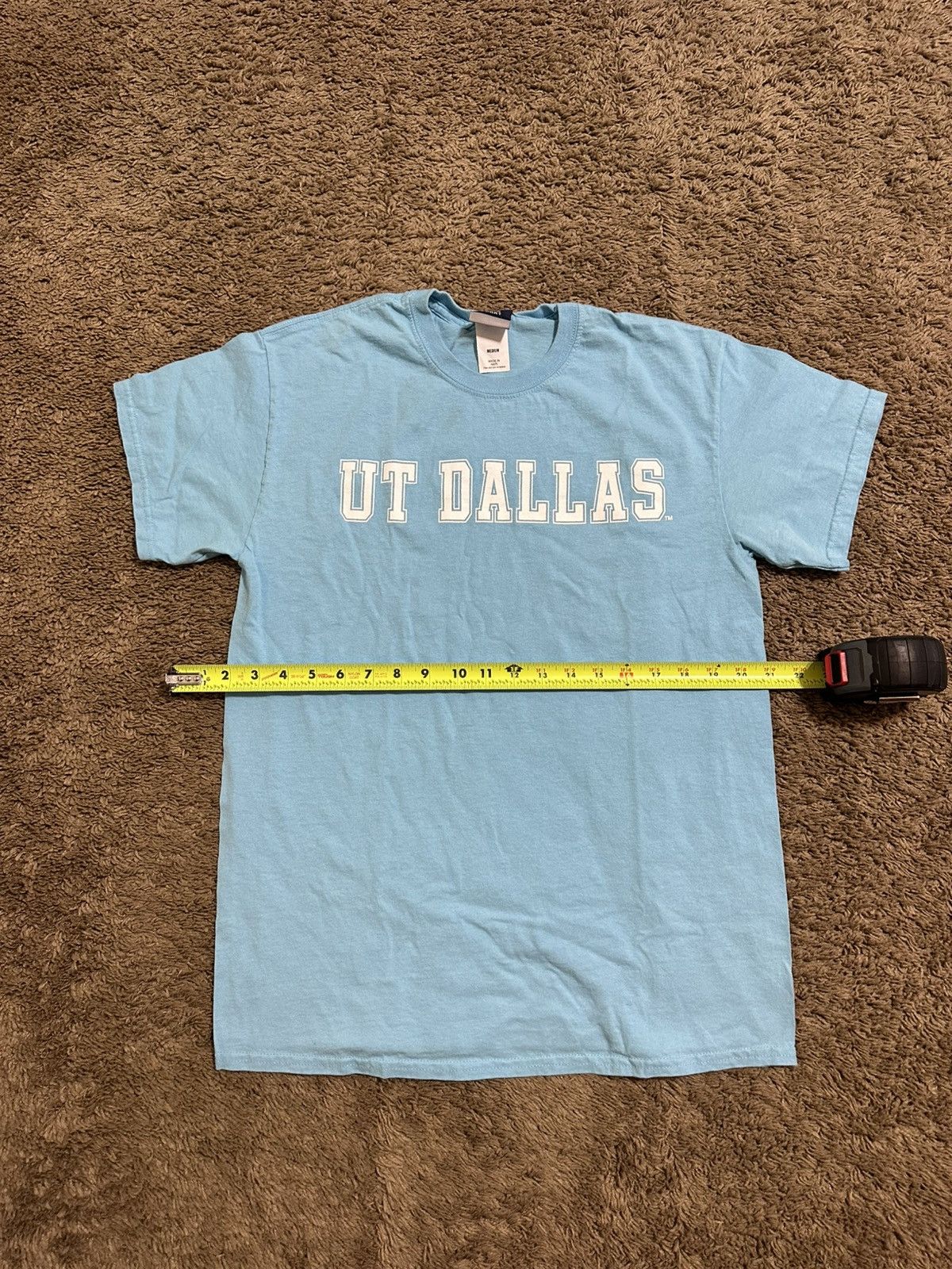 NCAA Vintage UTD University “sky blue” shirt 00s size medium Size US M / EU 48-50 / 2 - 4 Thumbnail