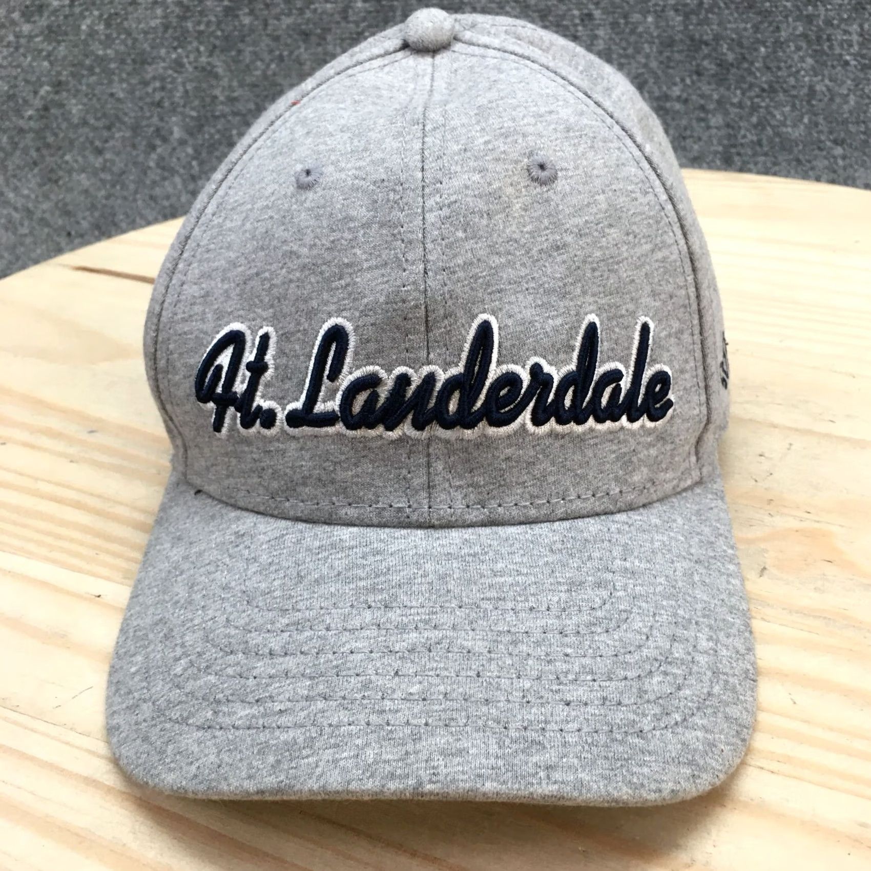 Vintage Mens Gray One Size E-Flex Curved Brim Baseball Cap Hat Fort Lauderdale Size ONE SIZE - 2 Thumbnail