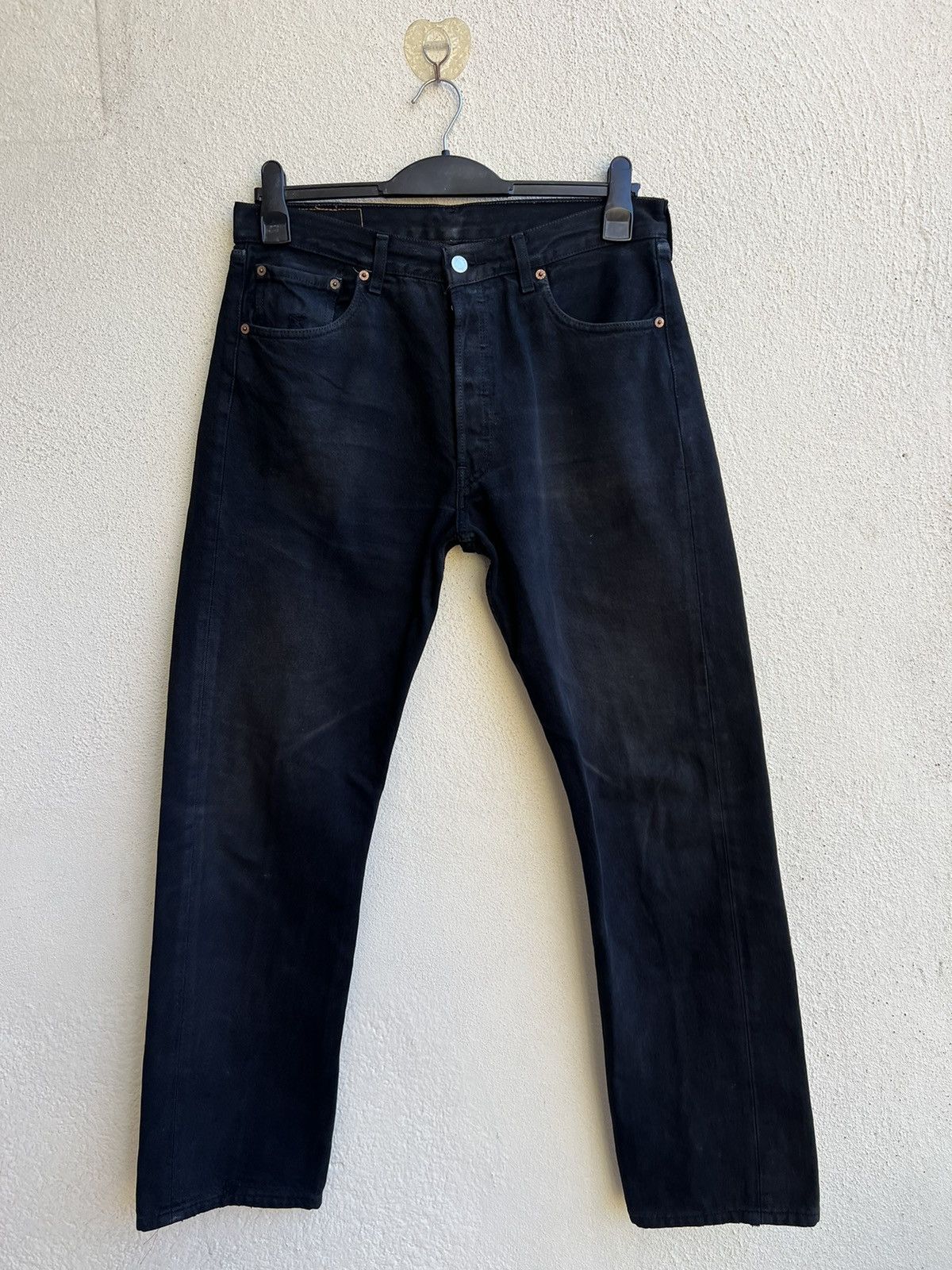 Levi's Vintage 2002 Levi’s 501 Sun Faded Black Denim Jeans Regular Size US 32 / EU 48 - 19 Thumbnail