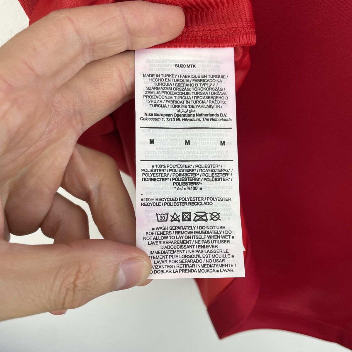 Nike Turkey National Team Nike Away Jersey Shirt 2020/2021 size M Size US M / EU 48-50 / 2 - 9 Thumbnail