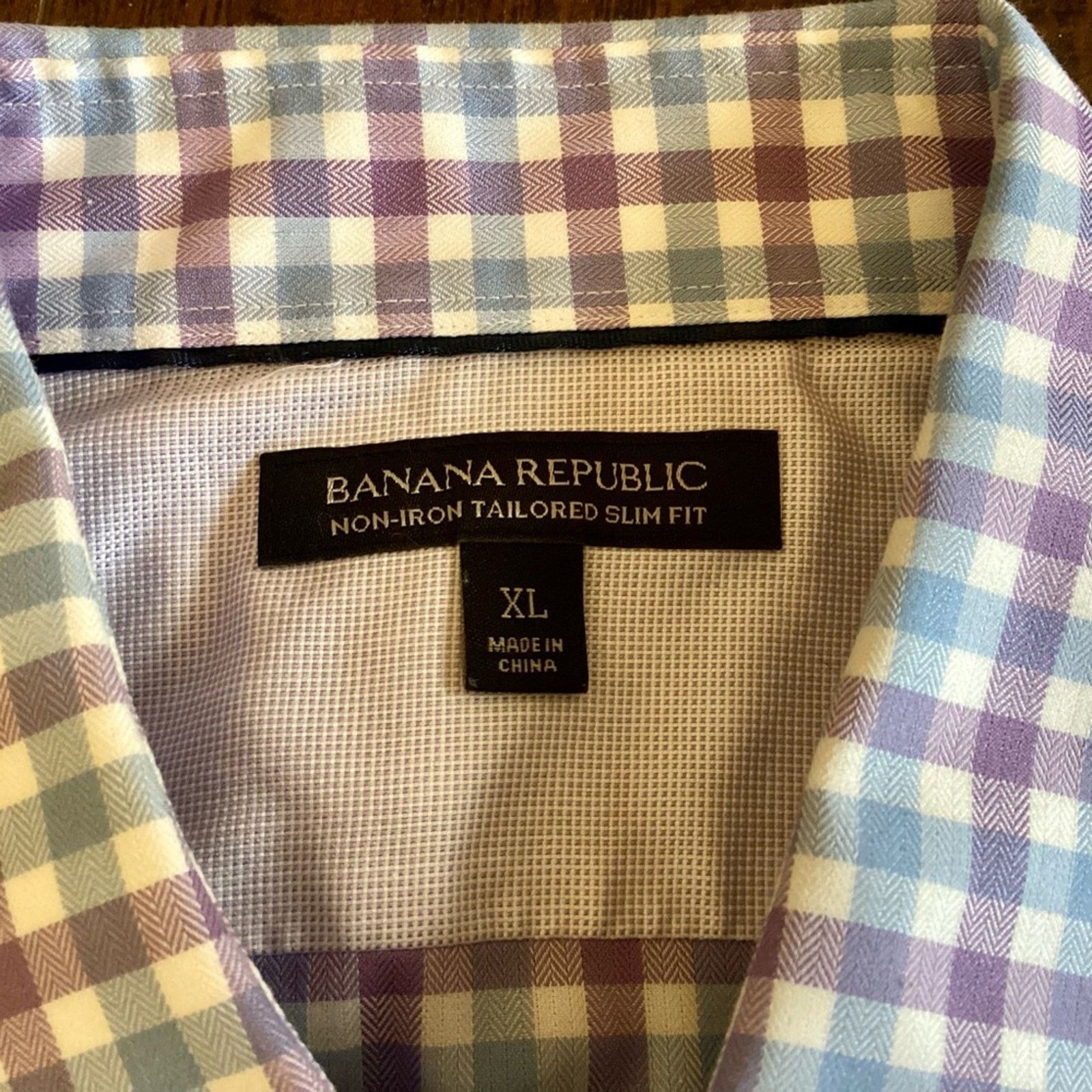 Banana Republic Banana Republic Non-Iron Tailored Slim Fit Button Down Size US XL / EU 56 / 4 - 3 Thumbnail