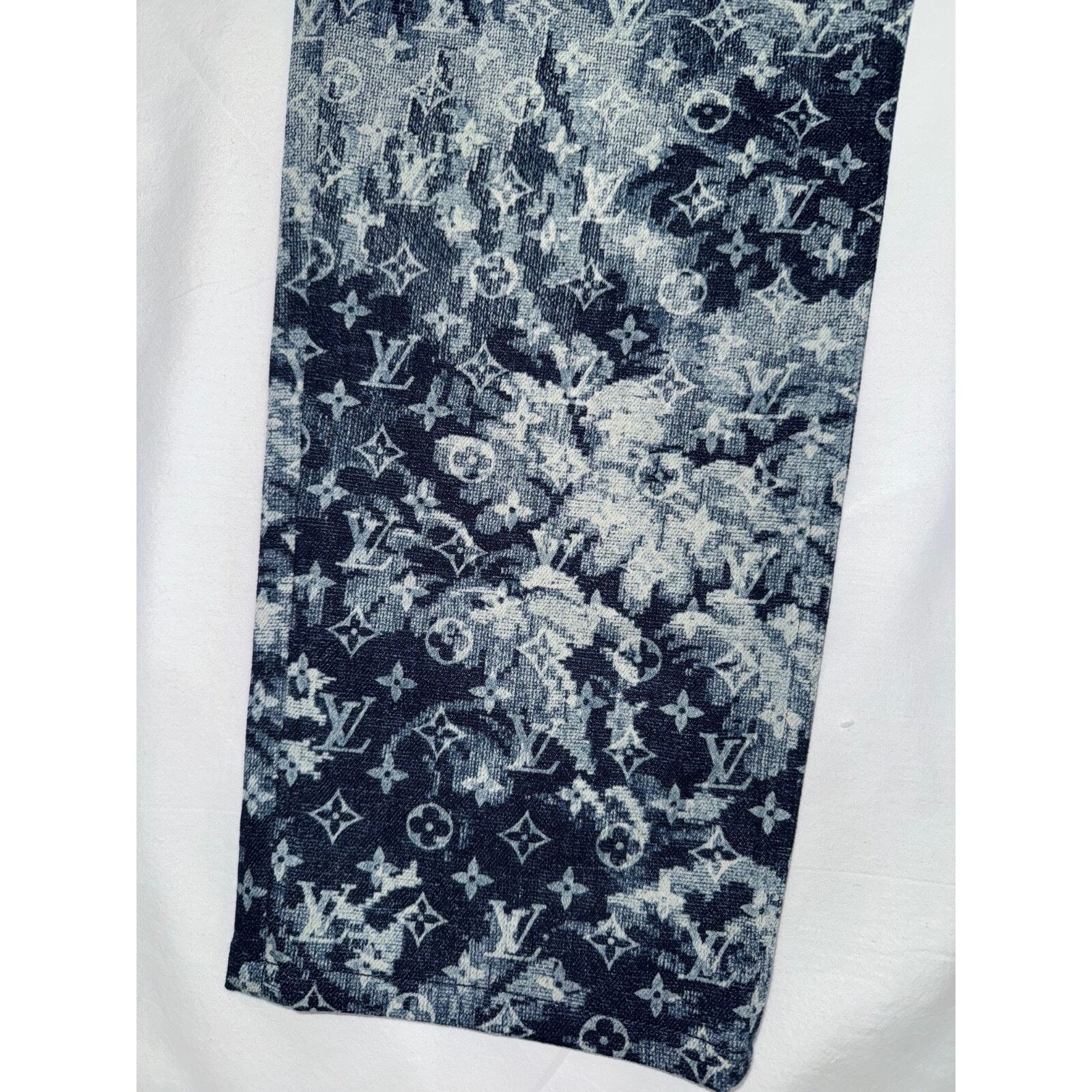 Louis Vuitton Louis Vuitton Tapestry Regular Denim Blue Monogram Logo Size US 32 / EU 48 - 8 Thumbnail