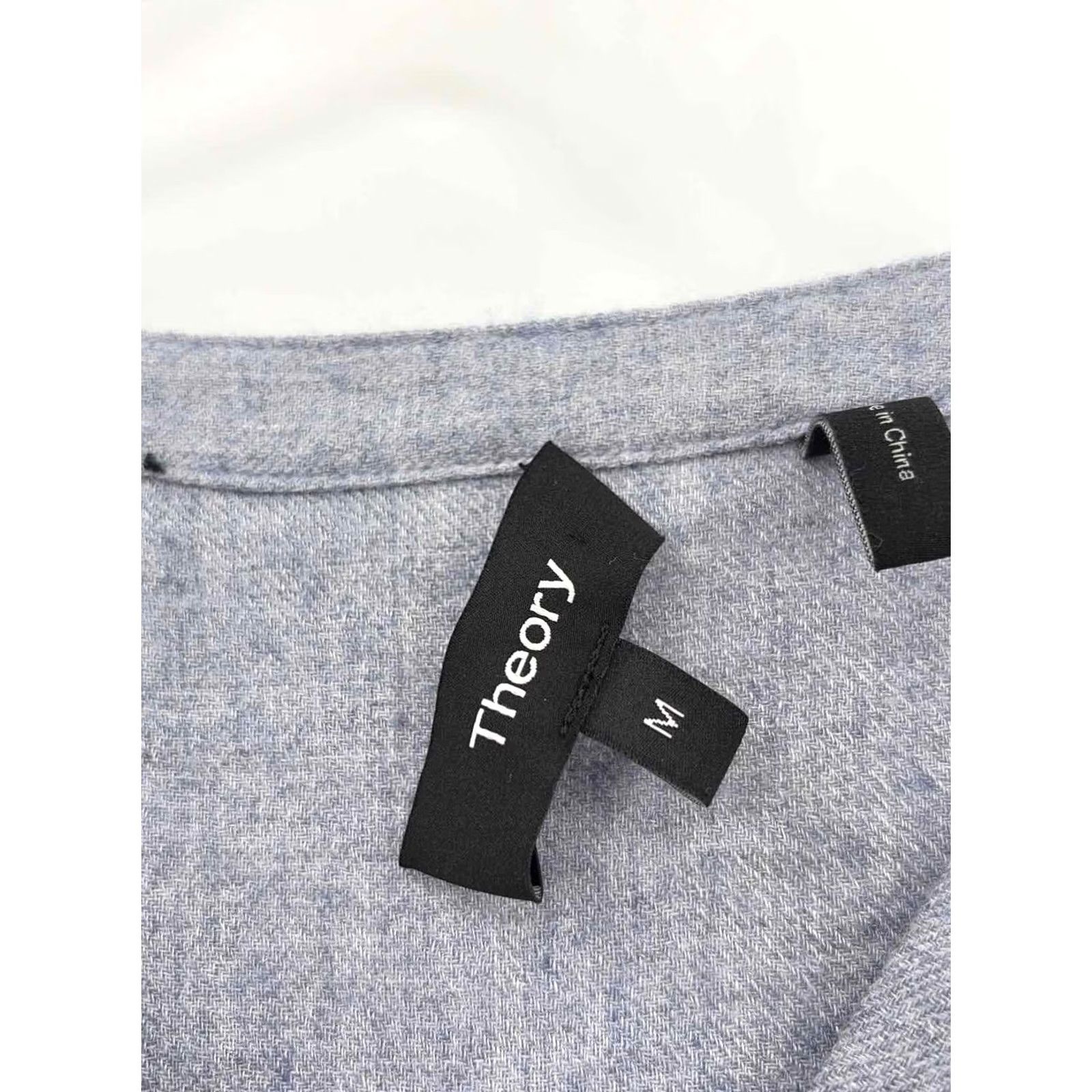 Theory Pre-Owned Theory Blue Size Medium Blouse - Top Size M / US 6-8 / IT 42-44 - 3 Thumbnail