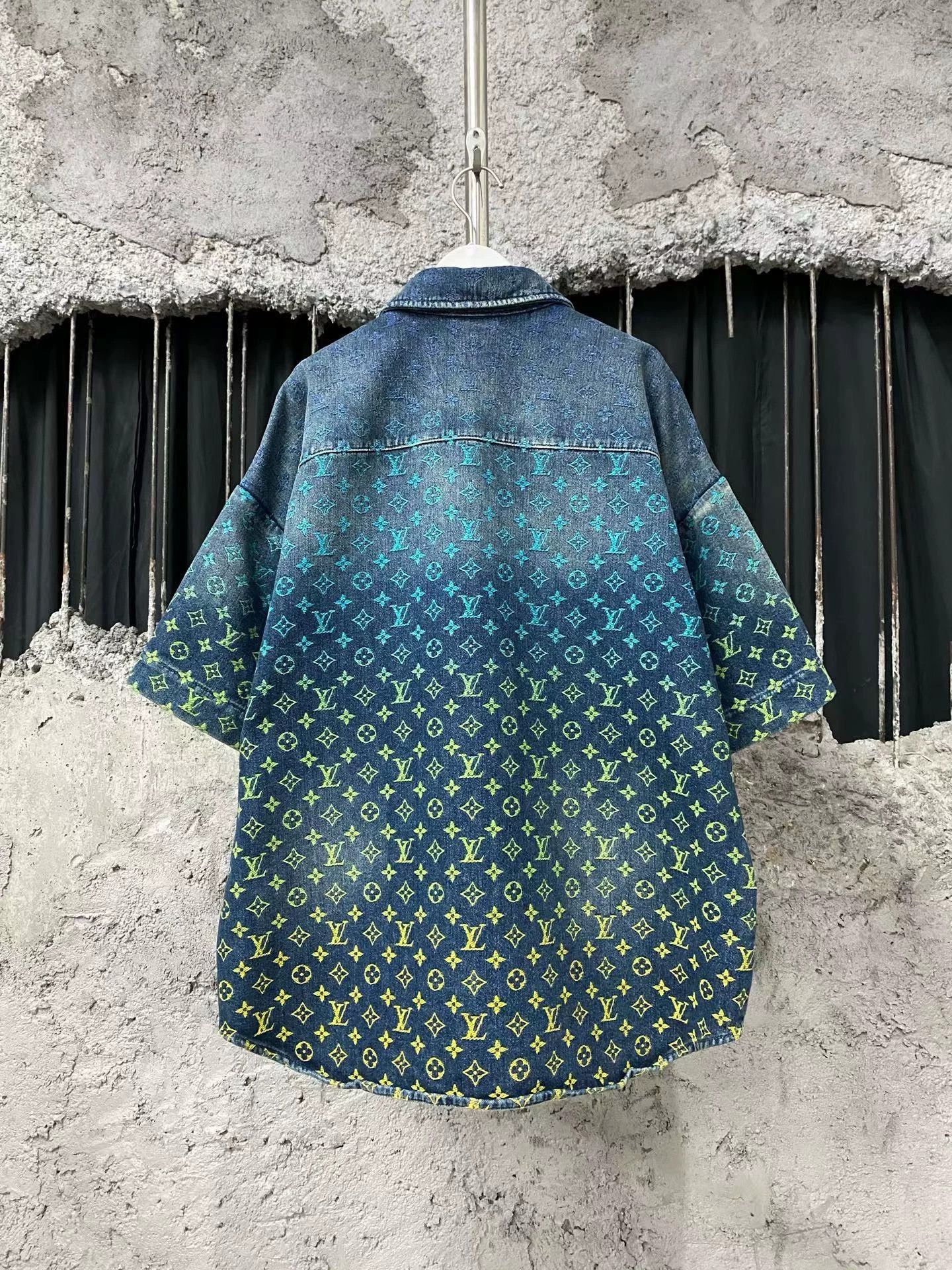 Louis Vuitton Louis Vuitton Denim Short-Sleeved Jacket Size US M / EU 48-50 / 2 - 2 Thumbnail