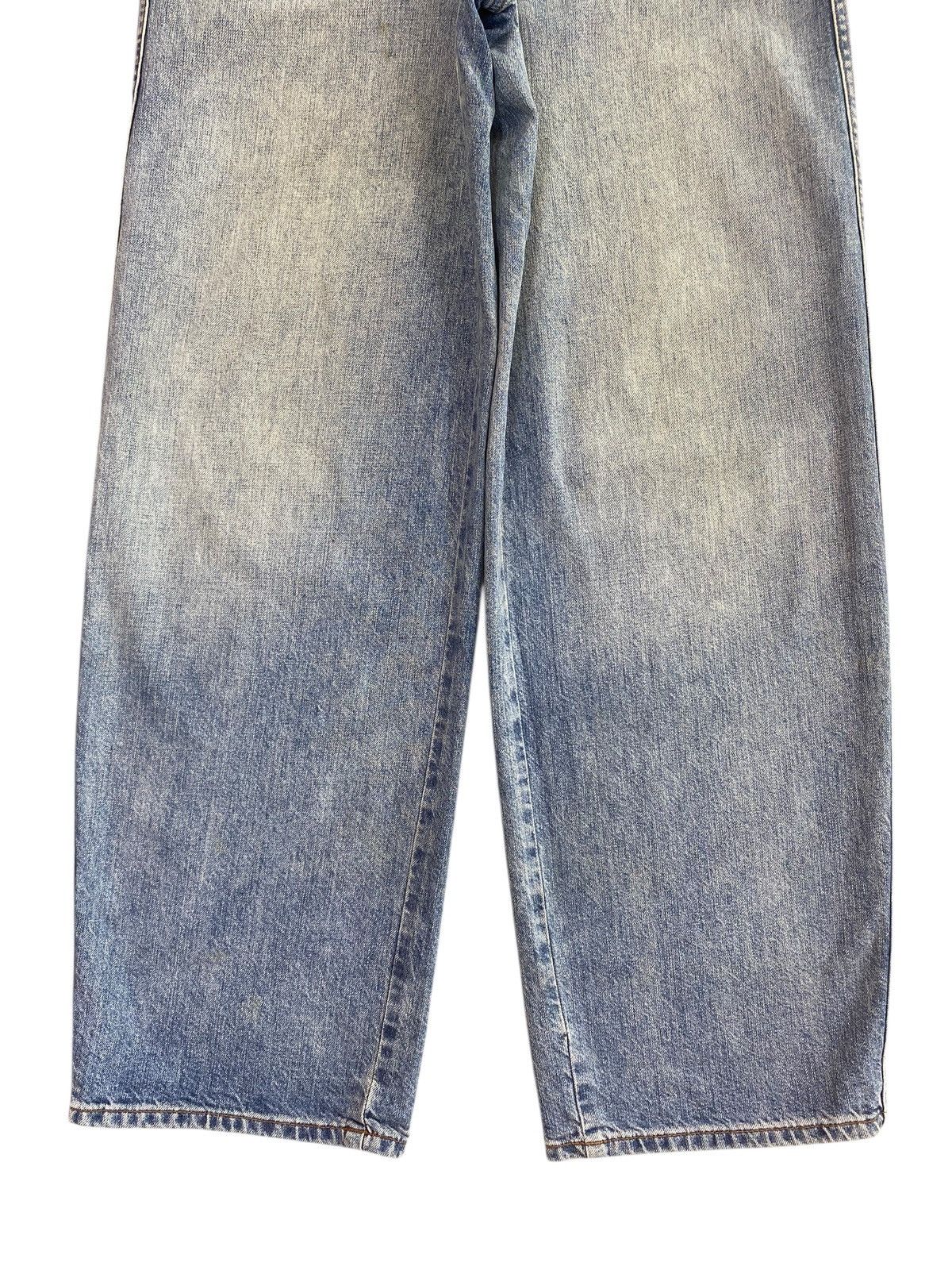 Uniqlo Uniqlo Faded Blue Wash Style Baggy Jeans Size US 30 / EU 46 - 9 Thumbnail