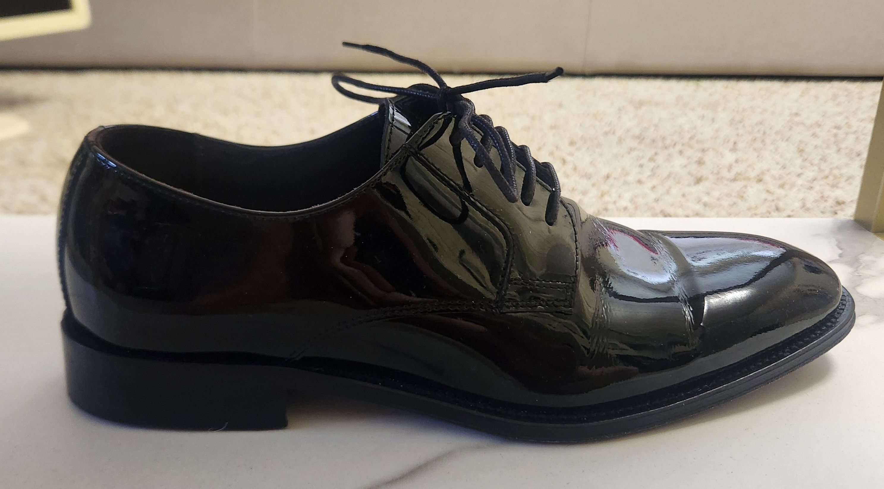 To Boot New York men's formal shoes 8 black patent To Boot Italy Size US 8 / EU 41 - 2 Thumbnail