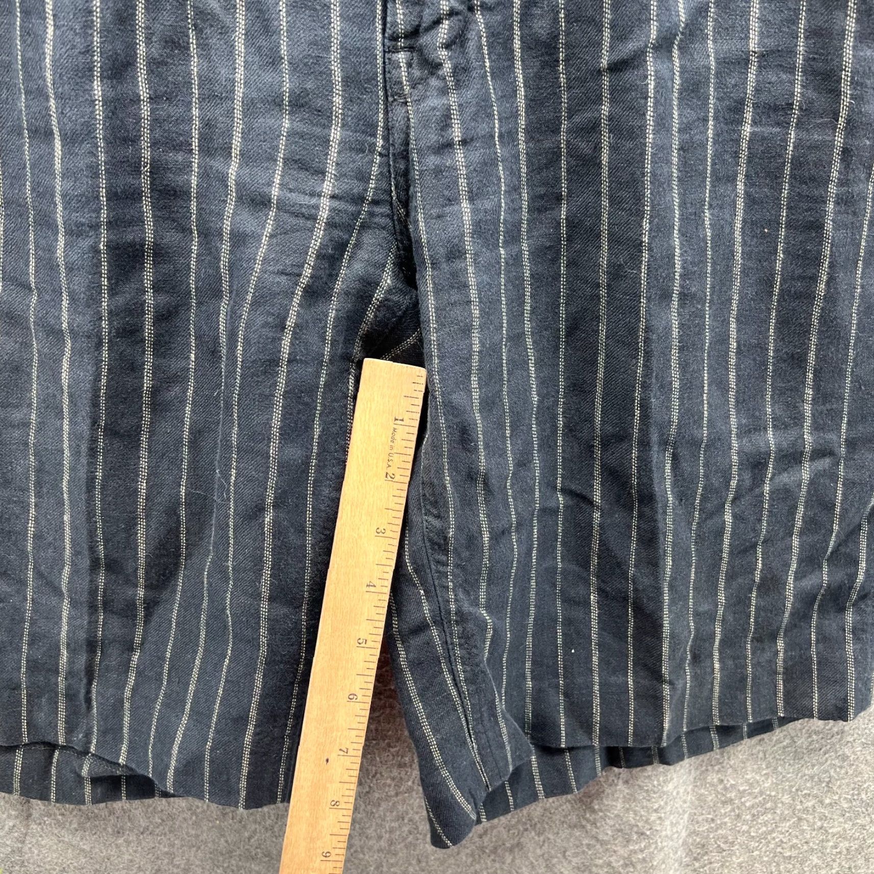 Polo Ralph Lauren Polo Ralph Lauren Shorts Men 35 Adult Blue Polo Ralph Lauren Shorts Men 35 Adult Blue Chino Flat Front Striped Casual Vtg Size US S / EU 44-46 / 1 - 4 Thumbnail