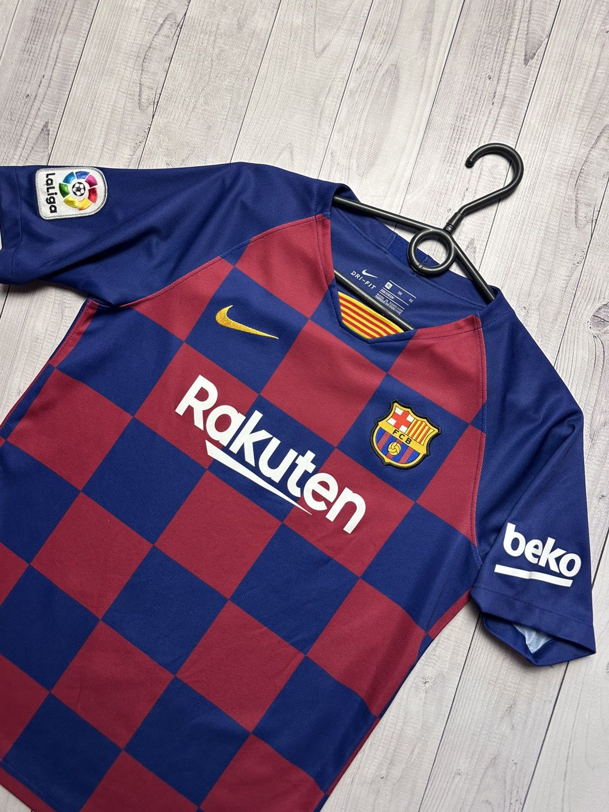 Nike × Vintage Vintage Nike Barcelona soccer jersey size Xs Size US XS / EU 42 / 0 - 2 Thumbnail