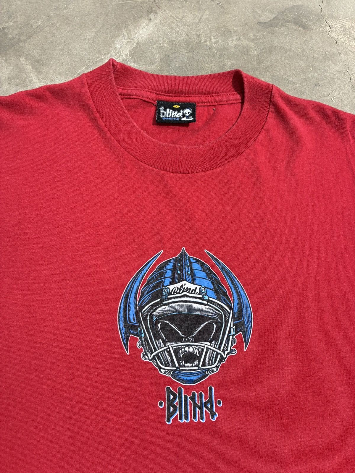 Blind Skateboards Vintage Blind Rudy Johnson Red Skate T Shirt L Made in USA Size US L / EU 52-54 / 3 - 5 Thumbnail