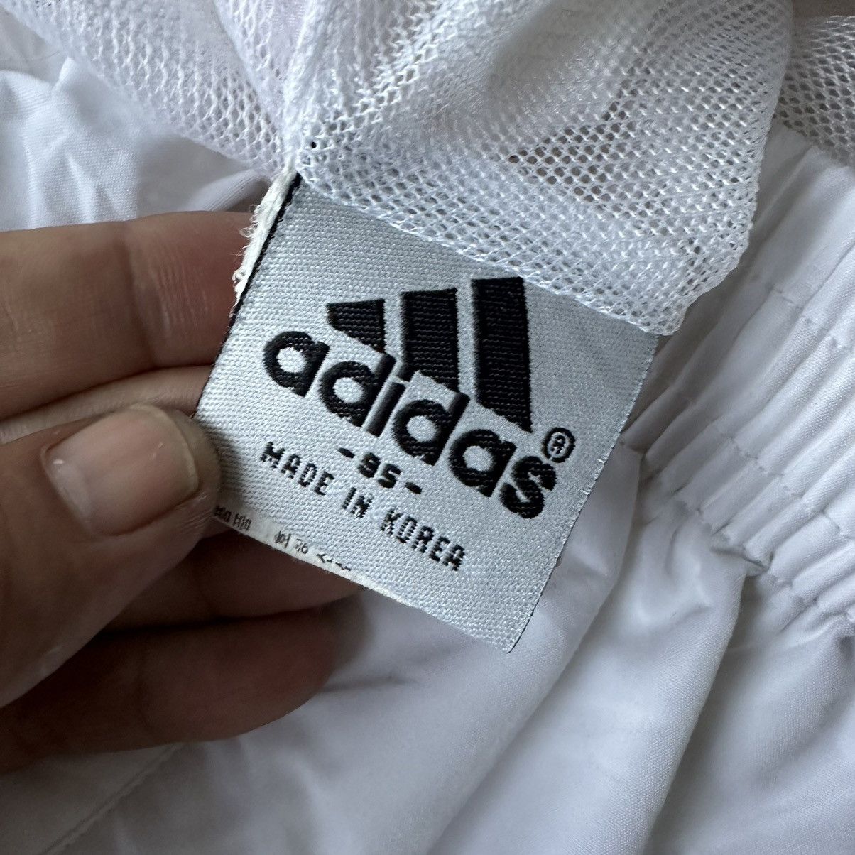 Adidas Vintage Adidas Equipment Baggy Nylon Pant D665 Size US 32 / EU 48 - 14 Thumbnail