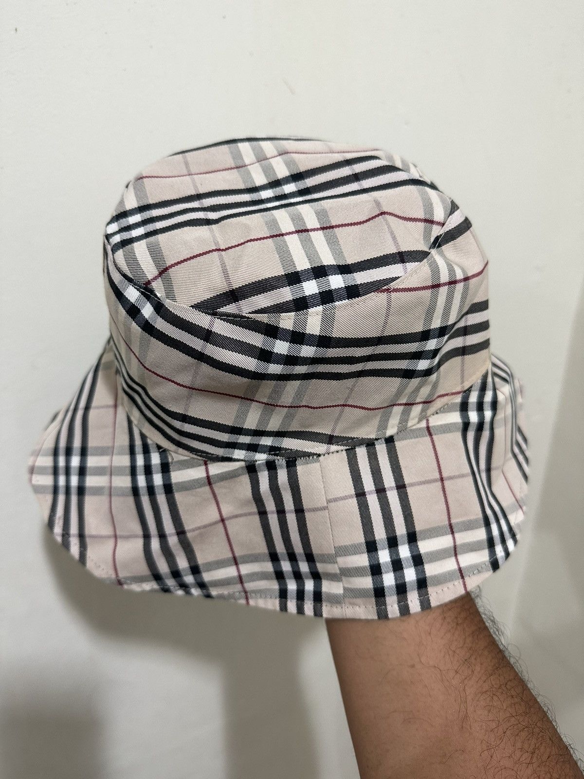 Burberry Burberry Nova Checked Reversible Bucket Hat Size ONE SIZE - 3 Thumbnail