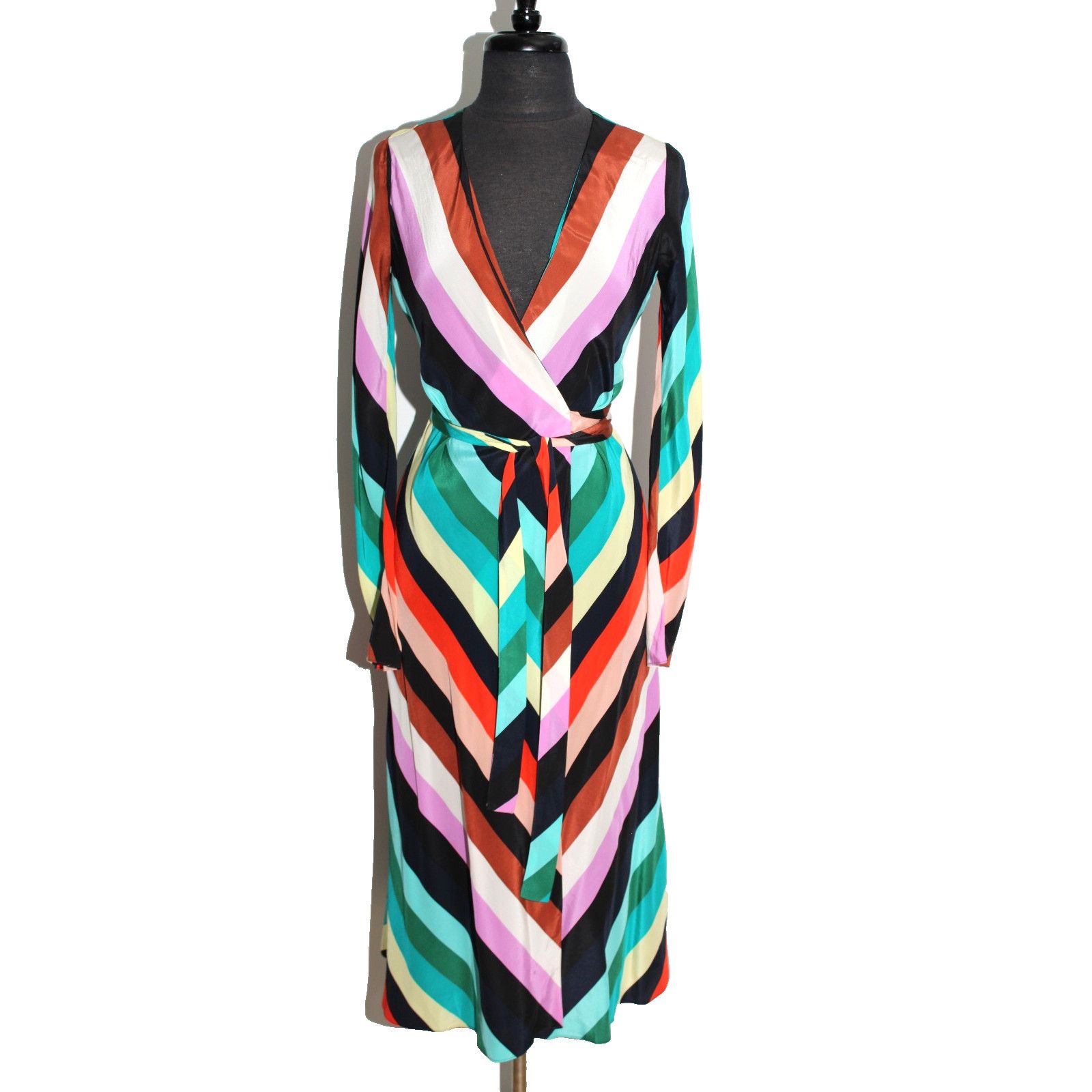 Diane von Furstenberg DIANE VON FURSTENBERG Tilly Silk Chevron Midi Wrap Dress S Size S / US 4 / IT 40 - 2 Thumbnail