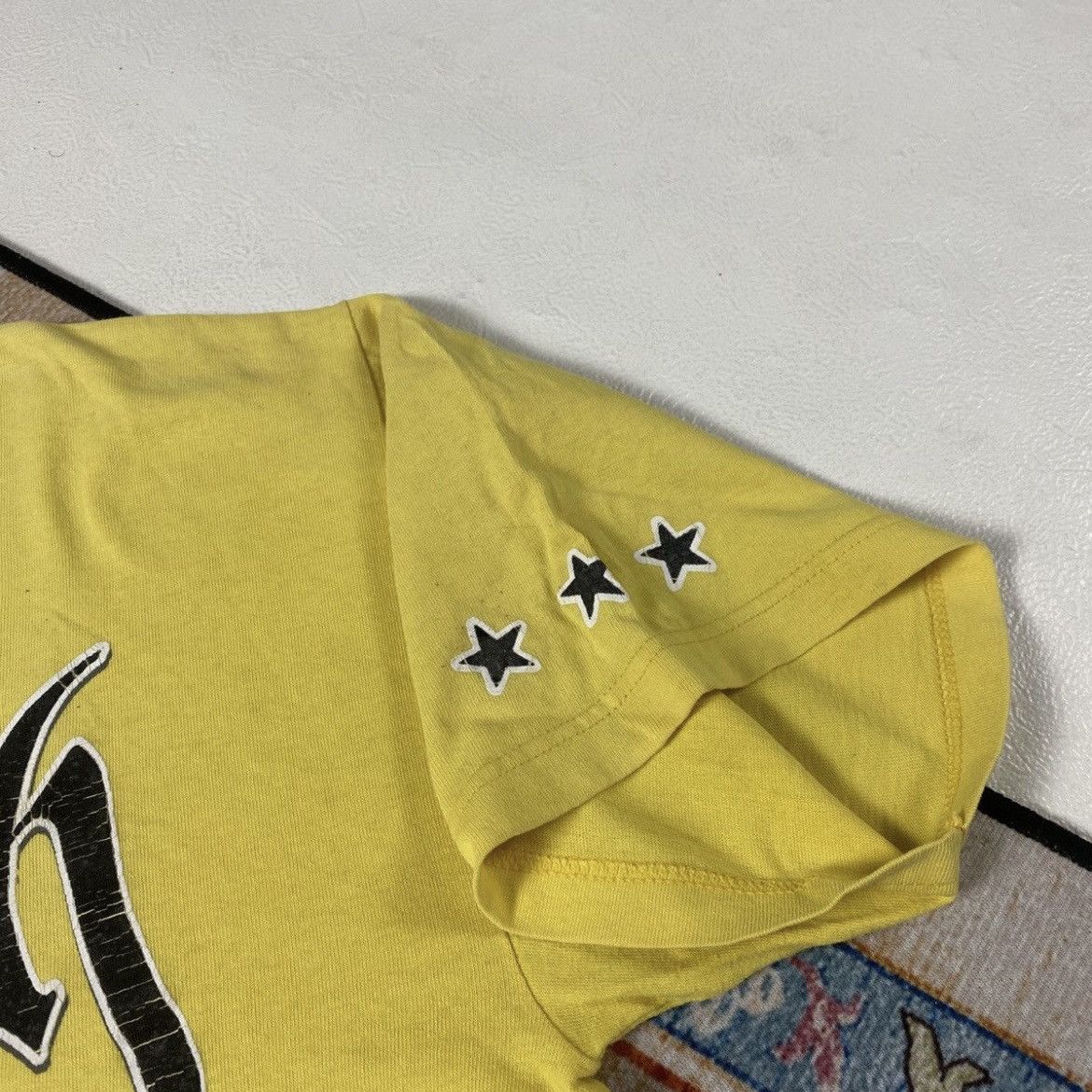 4GSELLER Vintage aero smith yellow tshirt band Size US M / EU 48-50 / 2 - 5 Thumbnail