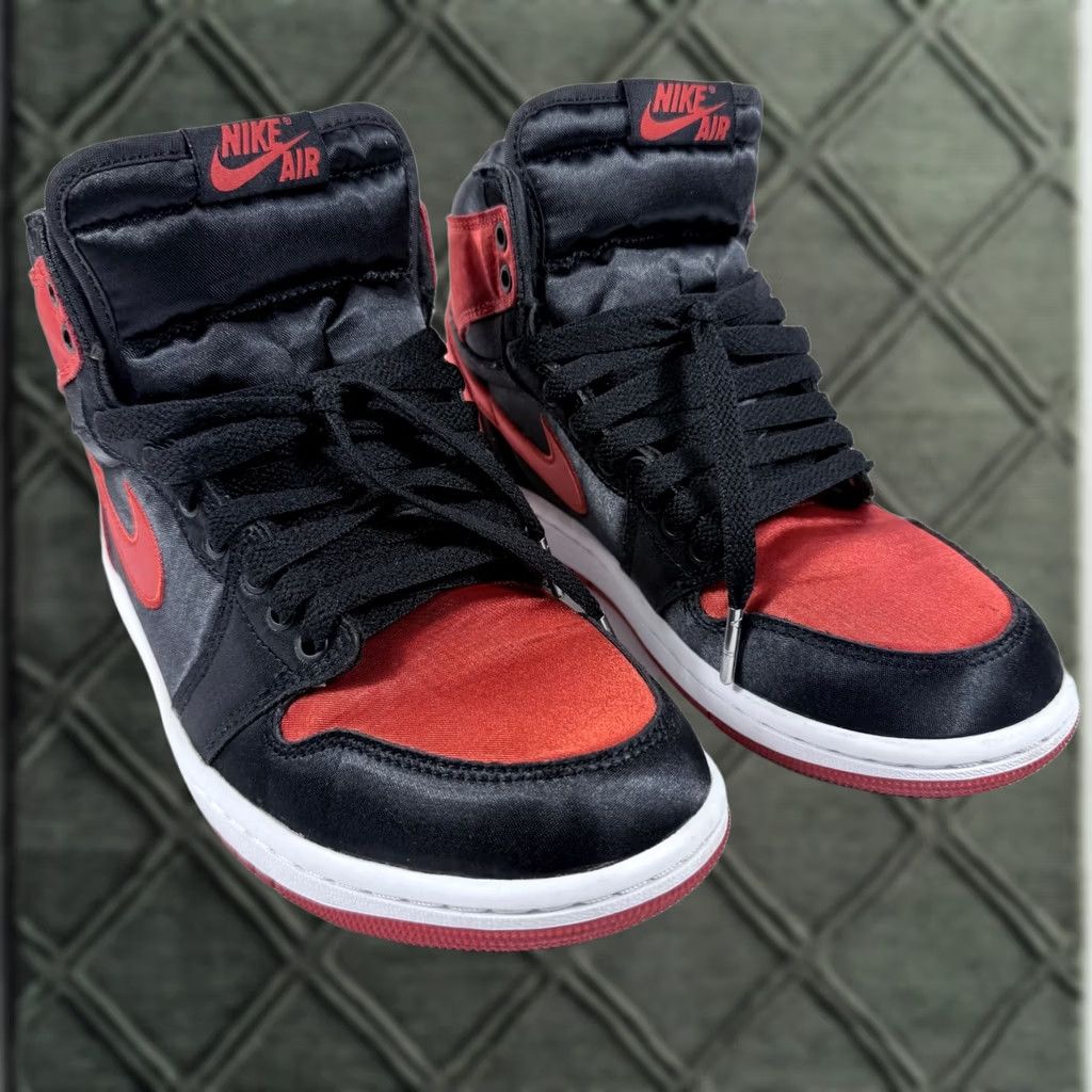 Nike Nike Air Jordan 1 High OG Satin Bred Sneakers Women's Red/Black High Top 7 Size M / US 6-8 / IT 42-44 - 1 Thumbnail