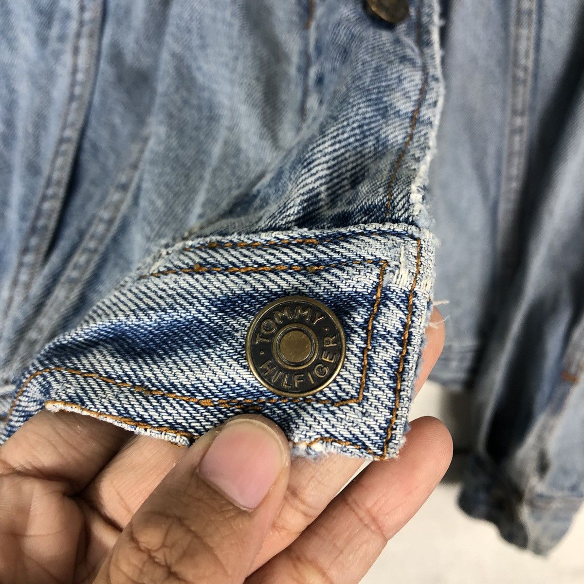 Japanese Brand 🔥Vintage Biker Denim Jacket Tommy Hilfiger Size US L / EU 52-54 / 3 - 14 Thumbnail
