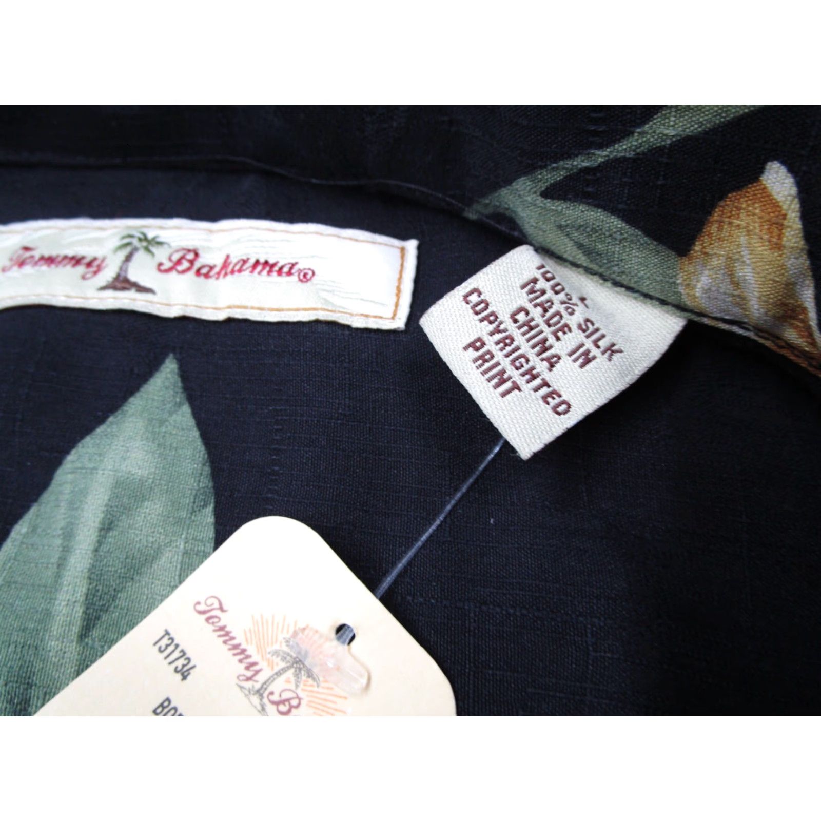 Tommy Bahama Tommy Bahama Shirt Mens Large Black Silk Bordeaux Blooms Button Up Hawaiian Shirt Size US L / EU 52-54 / 3 - 3 Thumbnail
