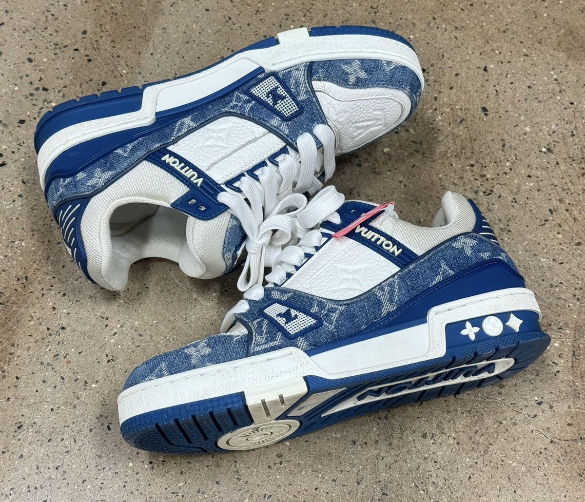 Louis Vuitton LV Louis Vuitton Trainer Denim size35 Size US 5 / IT 35 - 7 Thumbnail