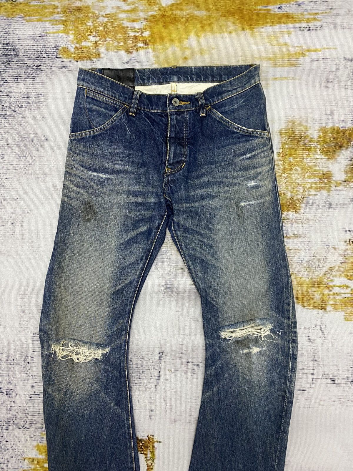 Attachment Vintage Attachment Distressed Denim Jeans Size US 31 - 8 Thumbnail