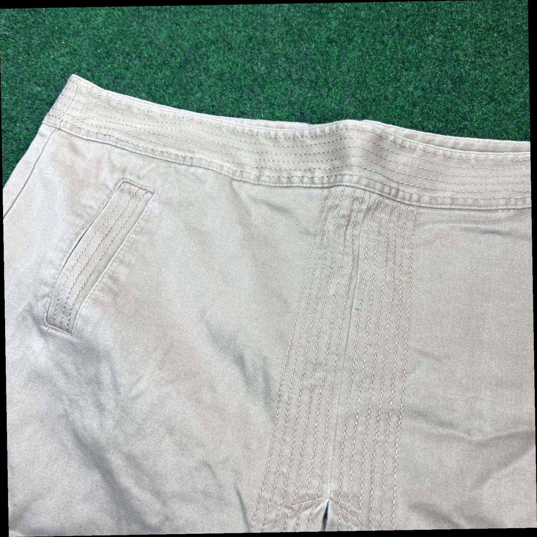 Ann Taylor Ann Taylor Women’s 16 Skirt 36in Measured Size 38" / US 16 / IT 52 - 3 Thumbnail
