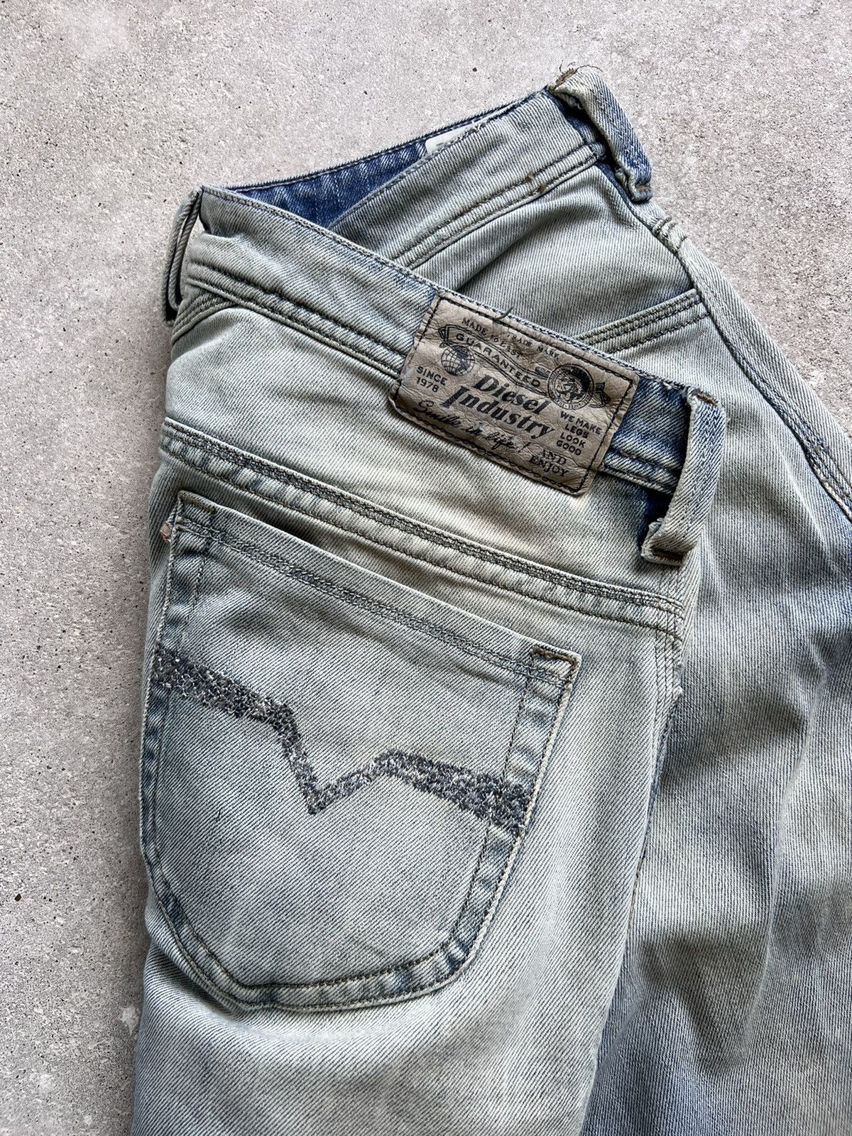 Diesel Vintage Diesel Jeans Distressed Denim Size US 32 / EU 48 - 9 Thumbnail