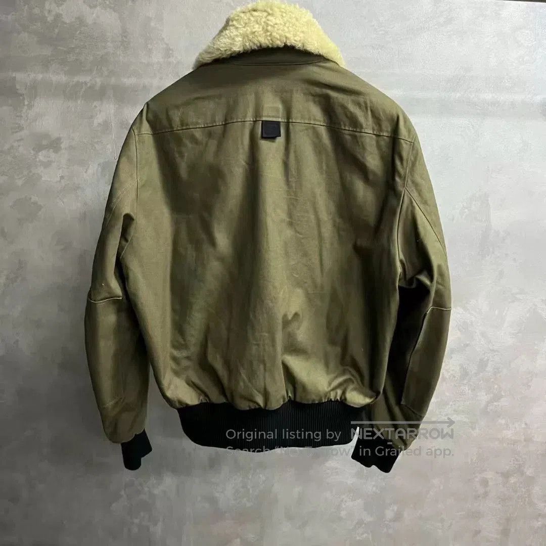 Saint Laurent Paris Saint Laurent Olive Green Fur Collar Jacket. Size US M / EU 48-50 / 2 - 2 Thumbnail
