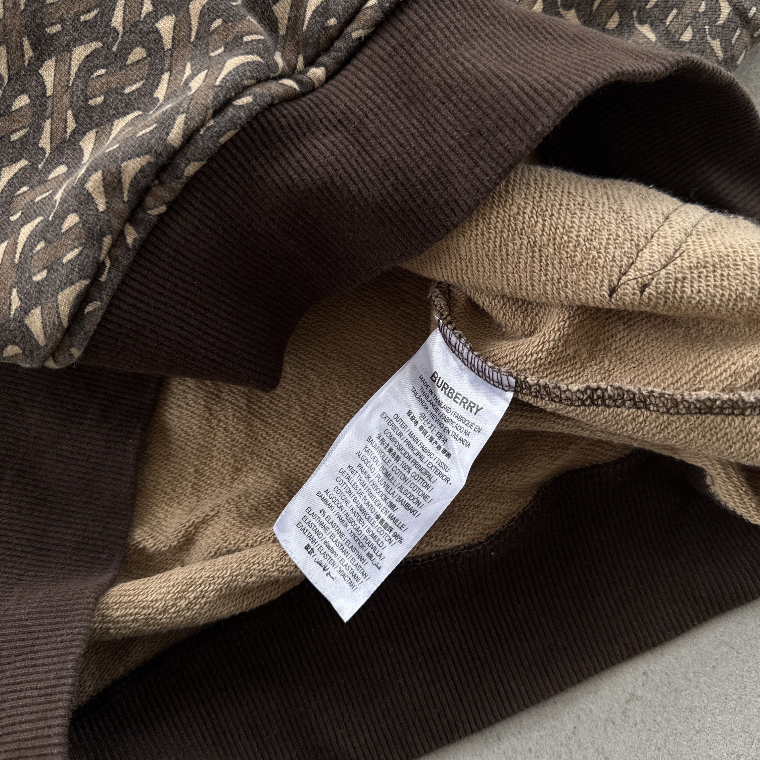 Burberry Burberry London England Monogram All Over Print Hoodie Size US S / EU 44-46 / 1 - 6 Thumbnail