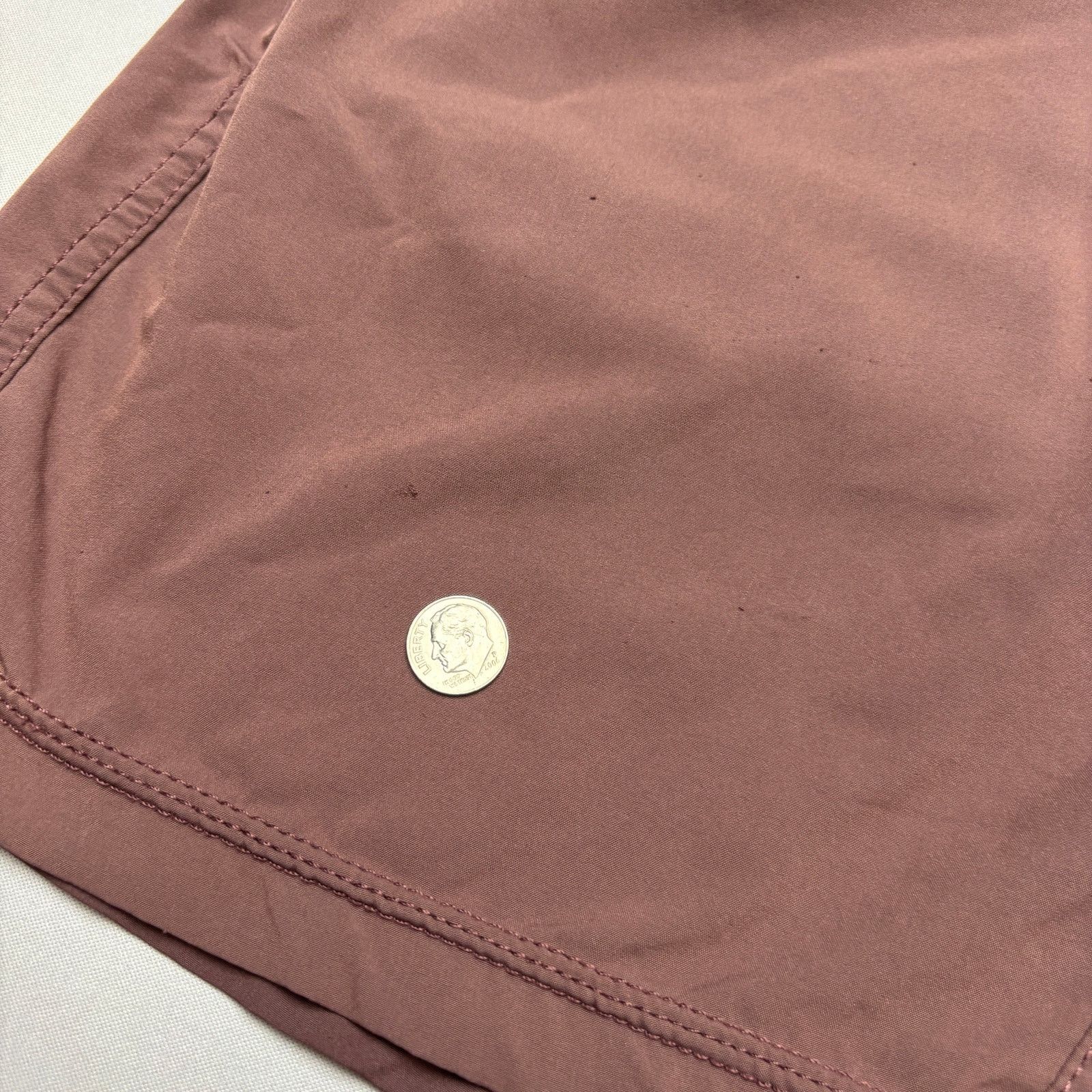 Vuori Vuori Kore 7" Athletic Shorts Men's 29 Gym Run Walk Hike Size US 29 - 5 Thumbnail