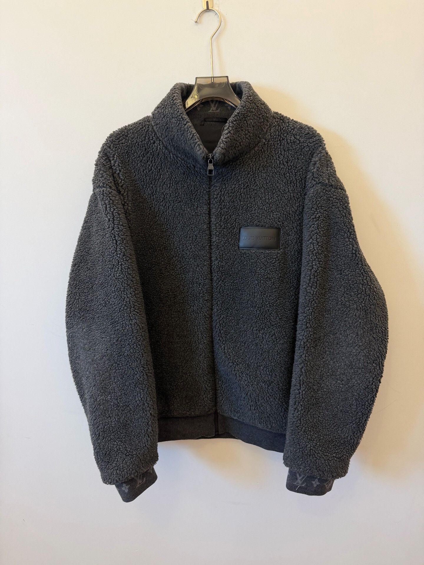 Louis Vuitton Louis Vuitton Retro Graphic Gray Light Jacket 5 Men Size US XS / EU 42 / 0 - 1 Thumbnail