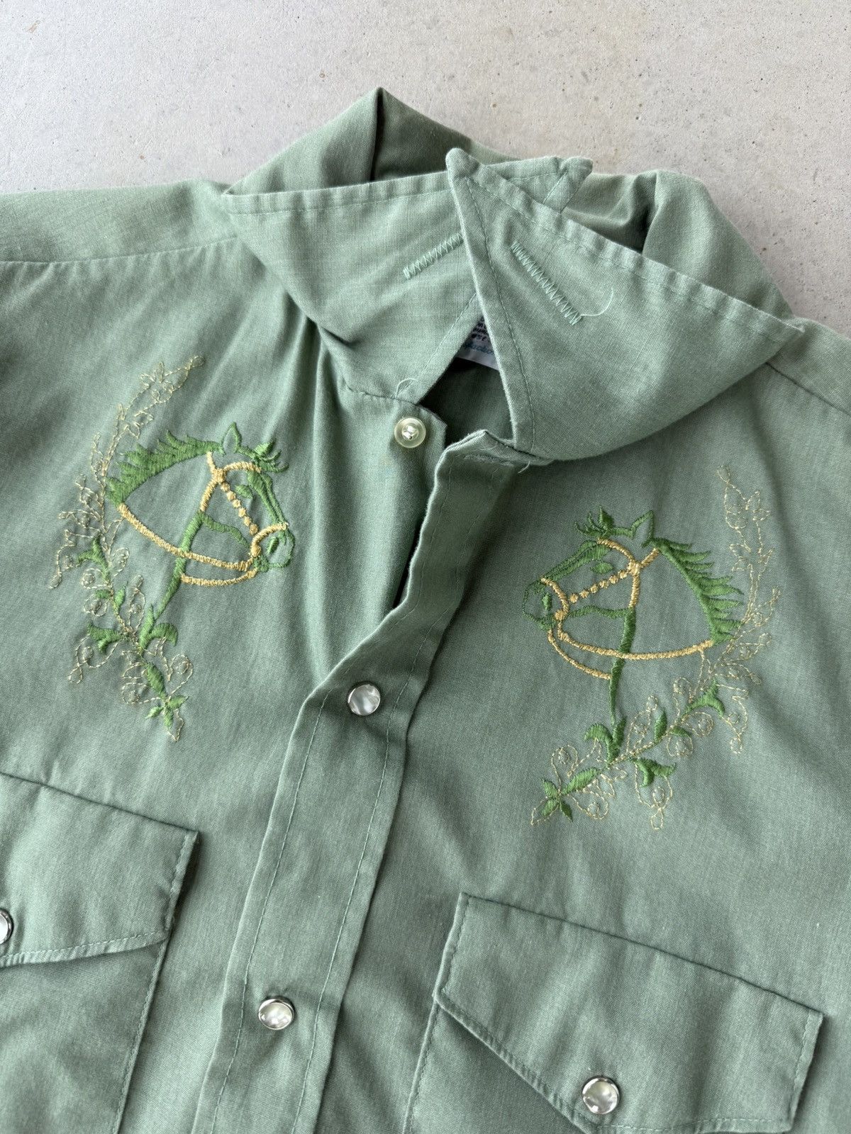 Vintage Vintage 80s Light Green Pearl Snap Chain Stitched Button Up Size US M / EU 48-50 / 2 - 4 Thumbnail