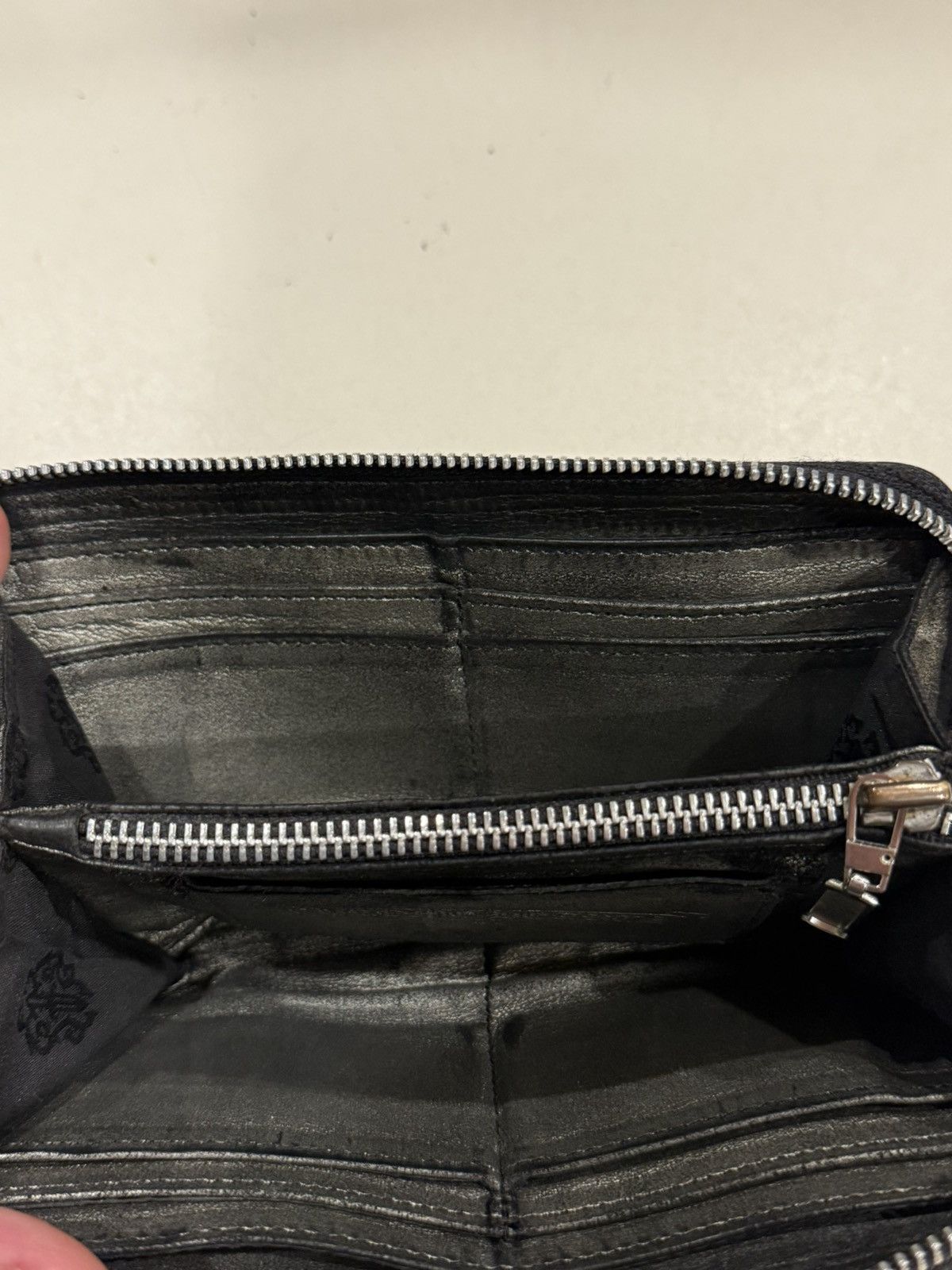 Chrome Hearts Chrome Hearts 3 Cemetery Cross Black Leather Zip Wallet Gold Size ONE SIZE - 11 Thumbnail