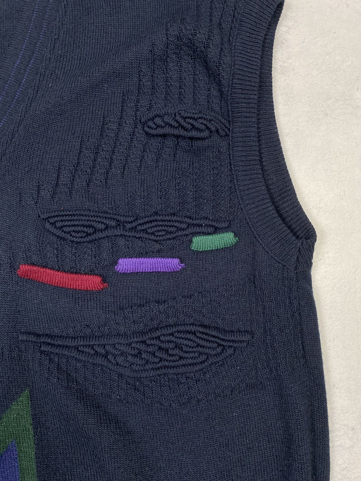 Carlo Colucci Vintage 80s Carlo Colucci Wool Knit Vest Navy Blue Size XXL Size US XL / EU 56 / 4 - 7 Thumbnail