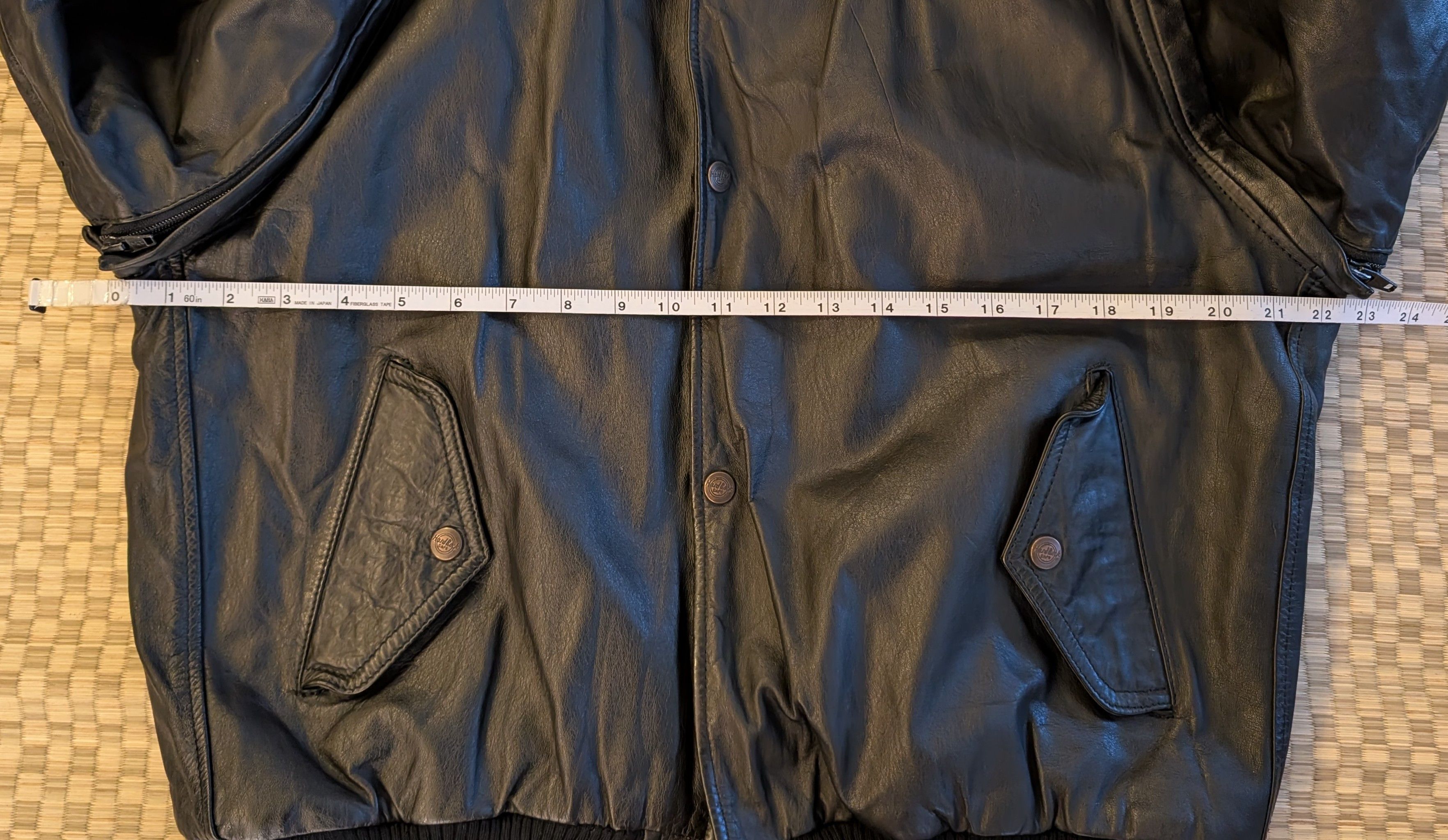 Hard Rock Cafe Vintage Hard Rock Cafe Save the Planet Leather Bomber Jacket Size US M / EU 48-50 / 2 - 5 Thumbnail