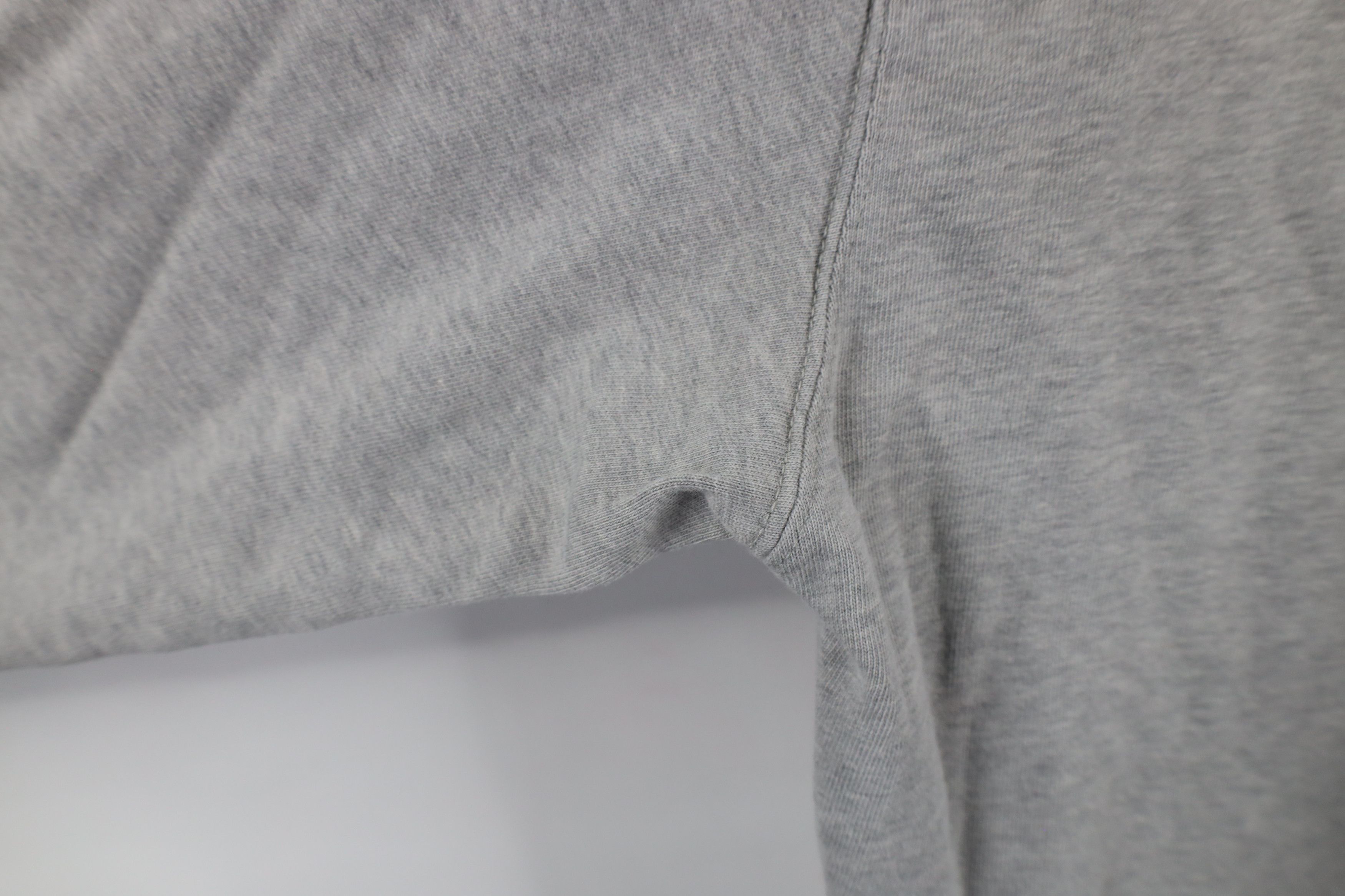 Eddie Bauer Vintage 90s Eddie Bauer Distressed Mock Neck T-Shirt Gray Size US M / EU 48-50 / 2 - 8 Thumbnail
