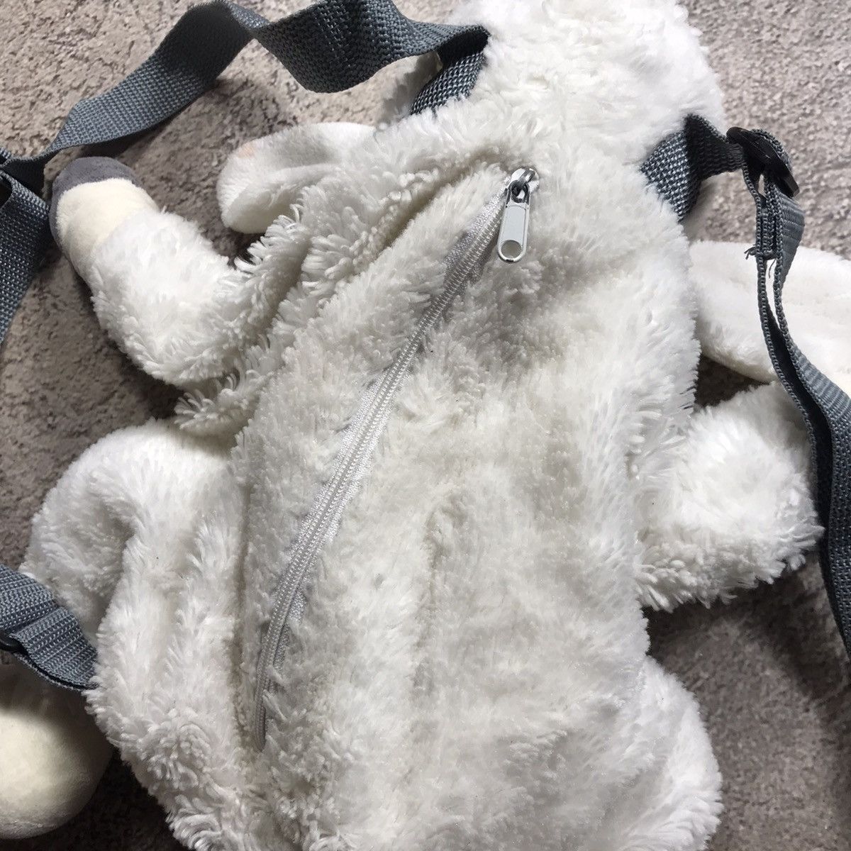 Vintage Vintage Y2K Lamb Plush Backpack Toy Streetwear Baggy Logo OS Size ONE SIZE - 5 Thumbnail