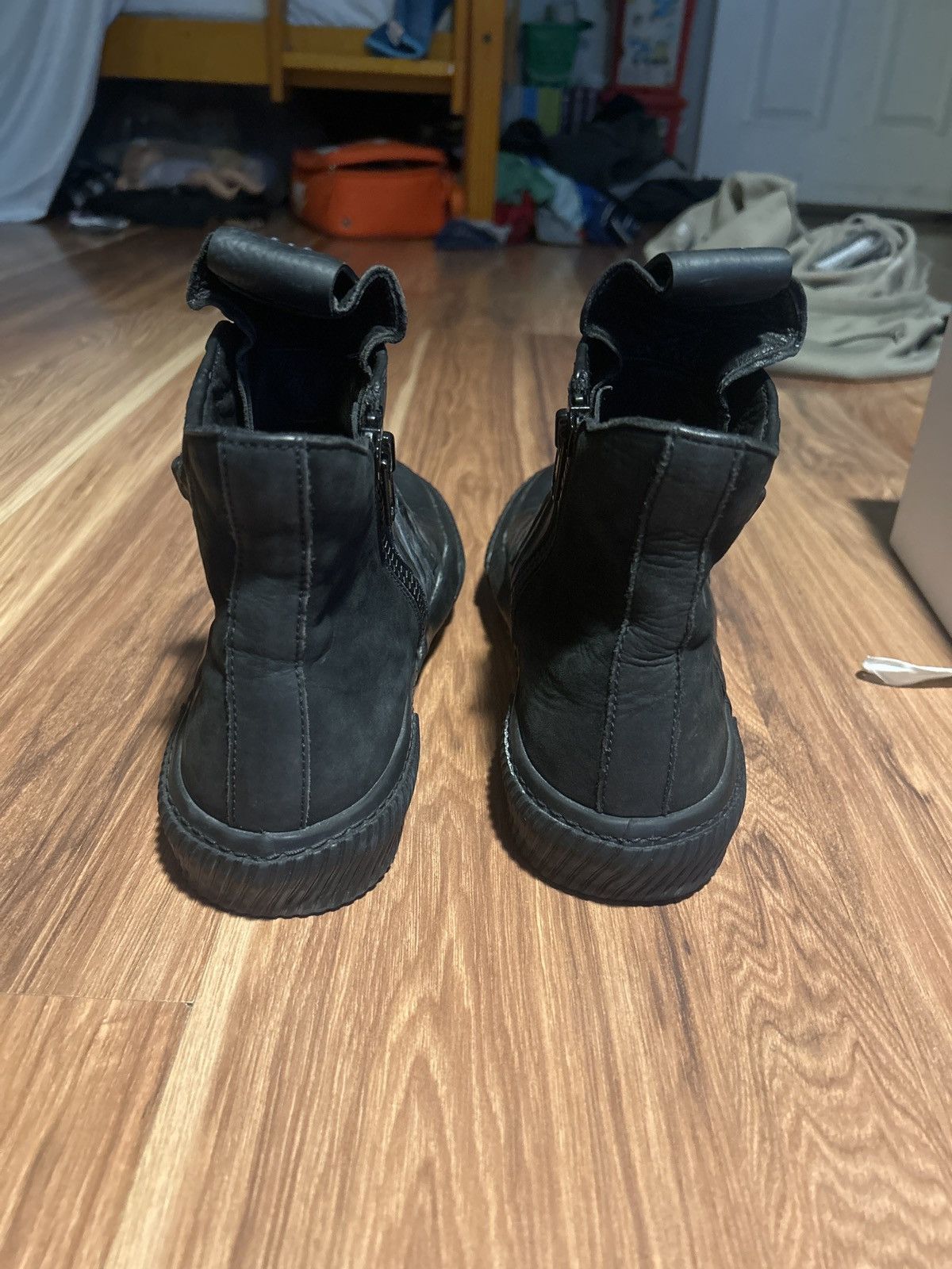 both Paris Both leather/rubber high top Size US 7 / EU 40 - 4 Thumbnail