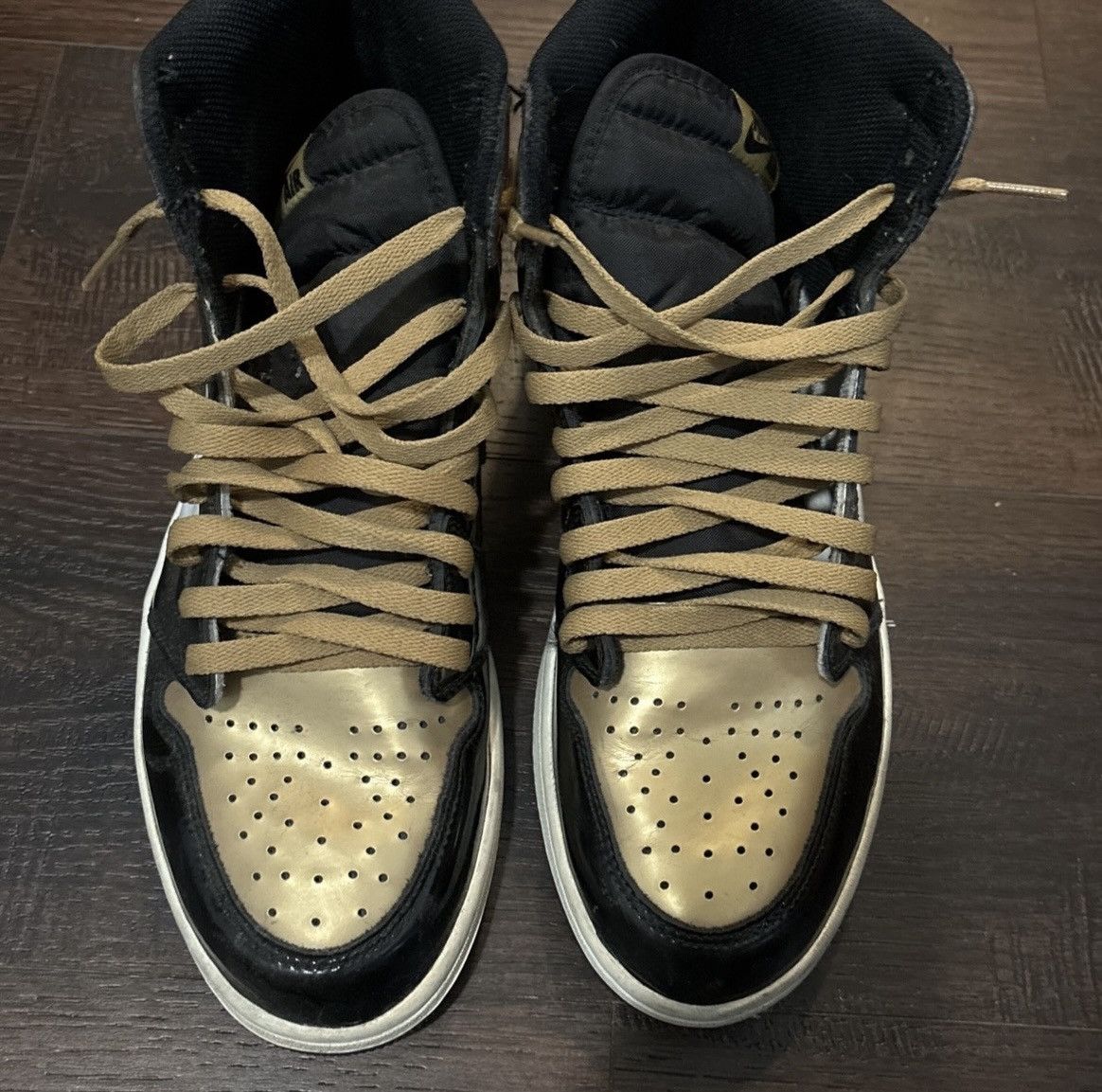 Jordan Brand Jordan 1 gold toe Size US 11 / EU 44 - 6 Thumbnail