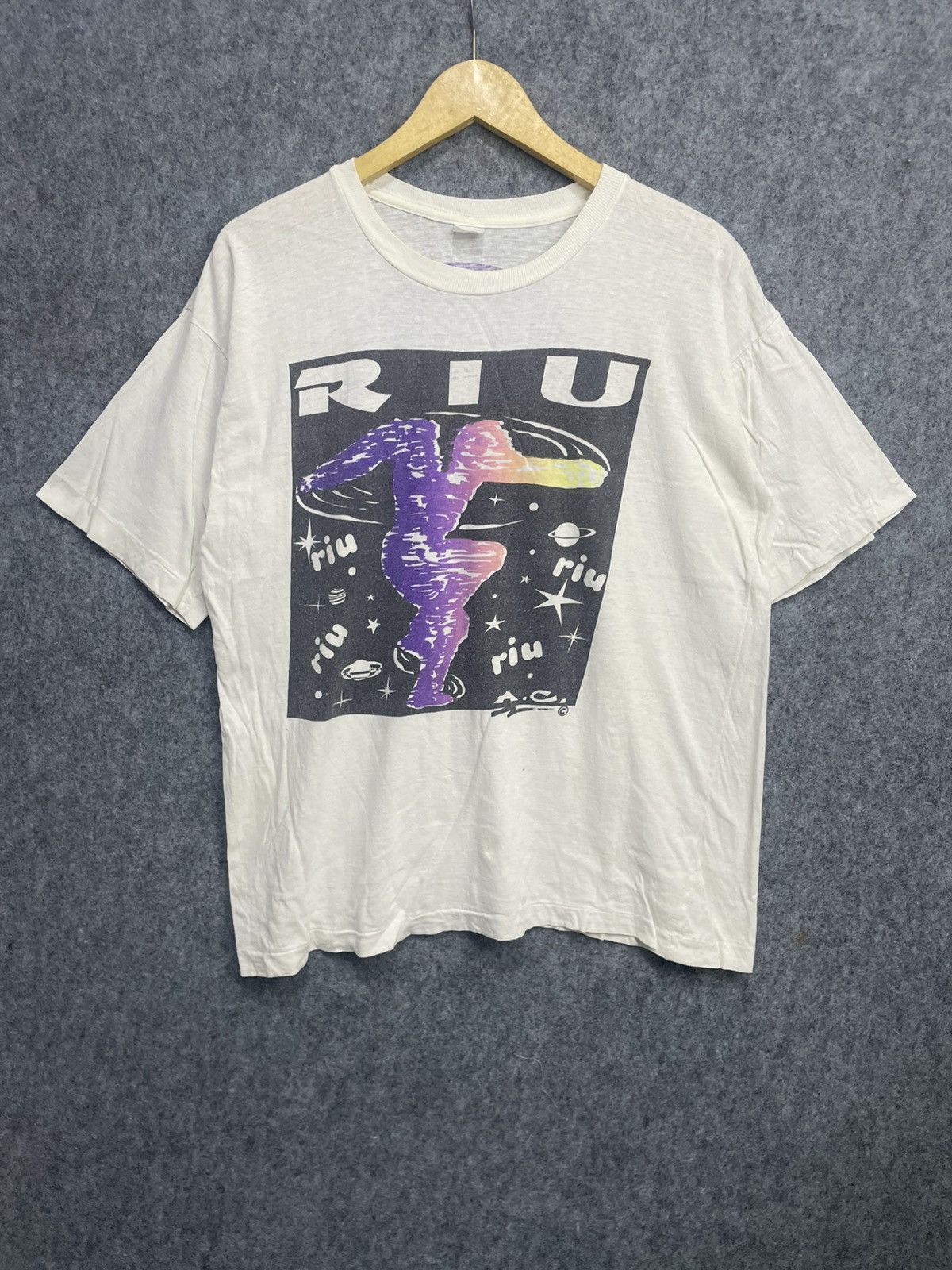 Vintage Vintage RIU Palace T-Shirt Size US L / EU 52-54 / 3 - 1 Thumbnail