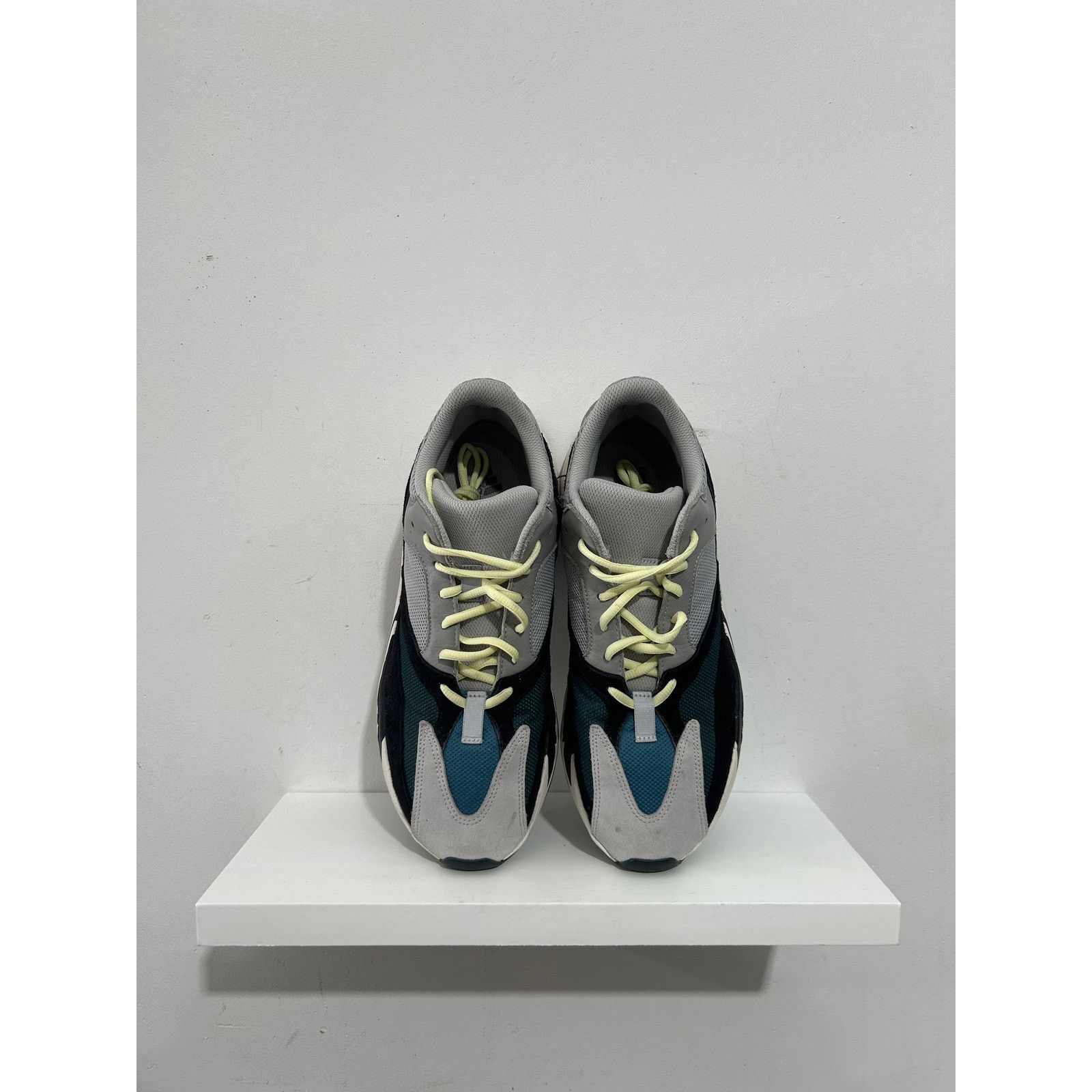 Adidas ADIDAS YEEZY 700 WAVE RUNNER SIZE 12 Size US 12 / EU 45 - 2 Thumbnail