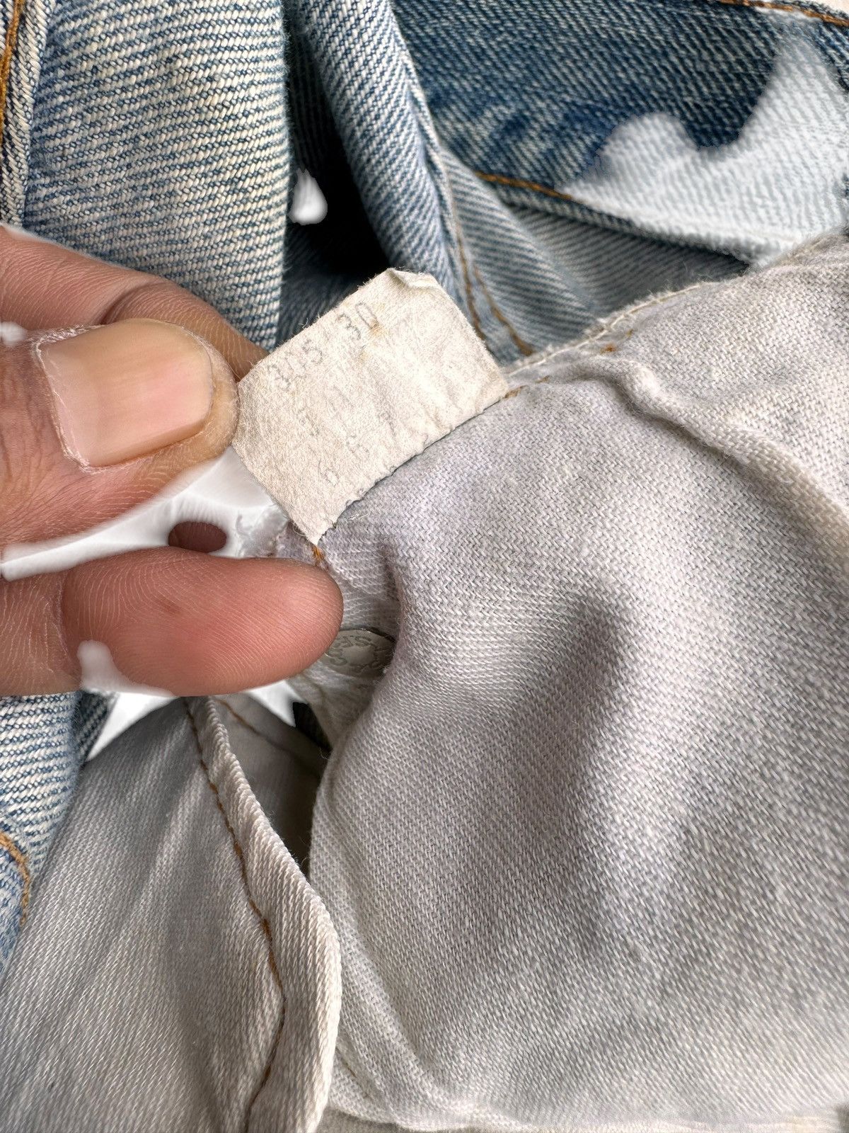Levi's Vintage Distressed Levis 501 Selvedge Top button 6 Size US 36 / EU 52 - 16 Thumbnail