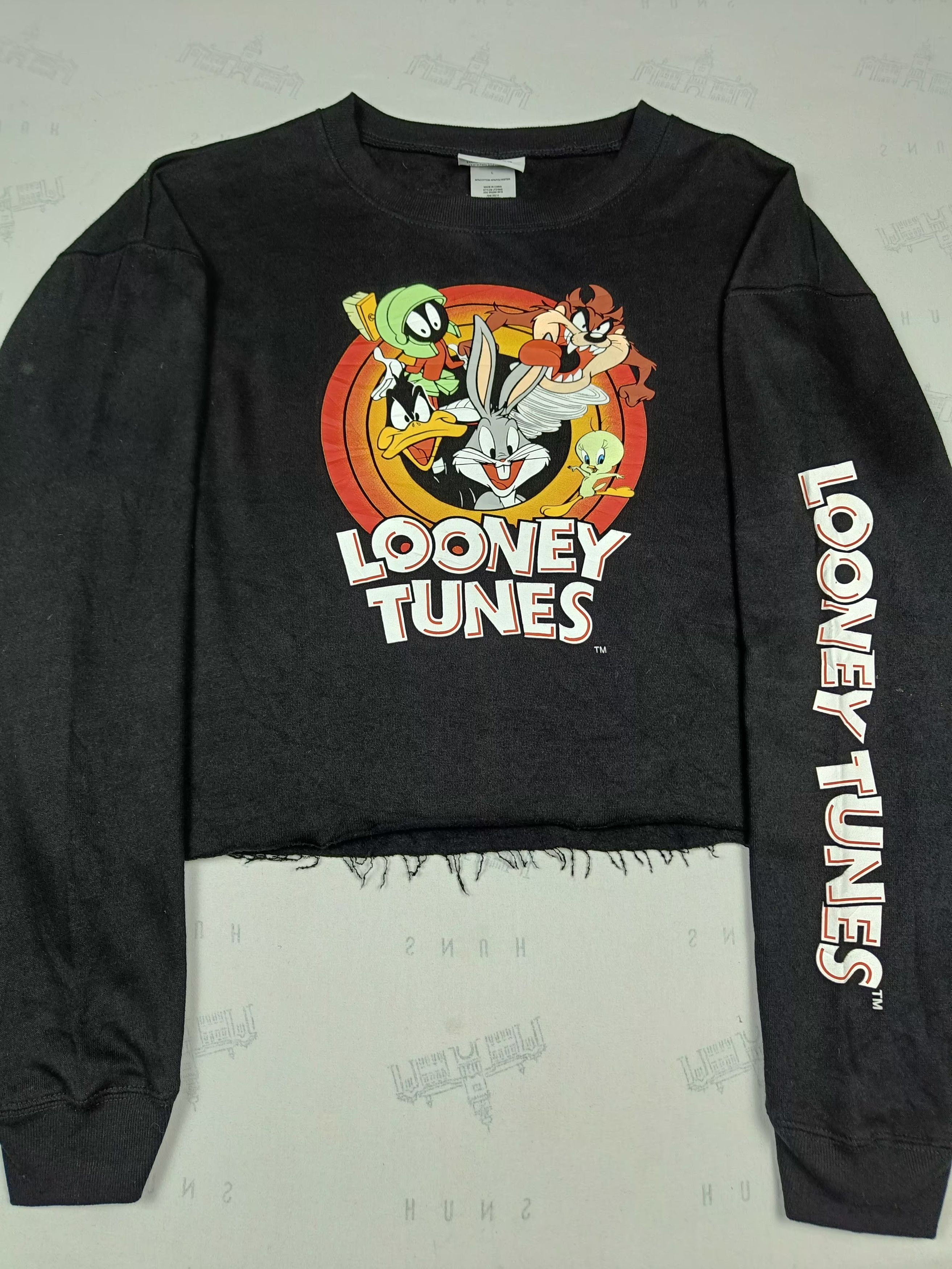 Cartoon Network LOONEY TUNES CARTOON CROP TOP SWEATSHIRT Size US L / EU 52-54 / 3 - 3 Thumbnail