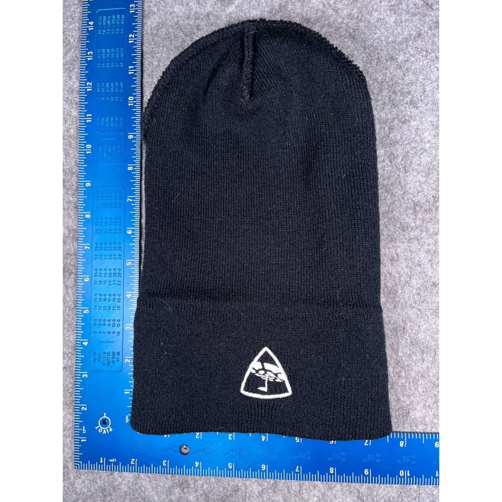 Vintage Yupoong Beanie Top Golf Adult One Size Black 100% Acrylic Knit Embroidered Hat/Cap Mens Winter Outdoor Ski Logo Size US M / EU 48-50 / 2 - 5 Thumbnail