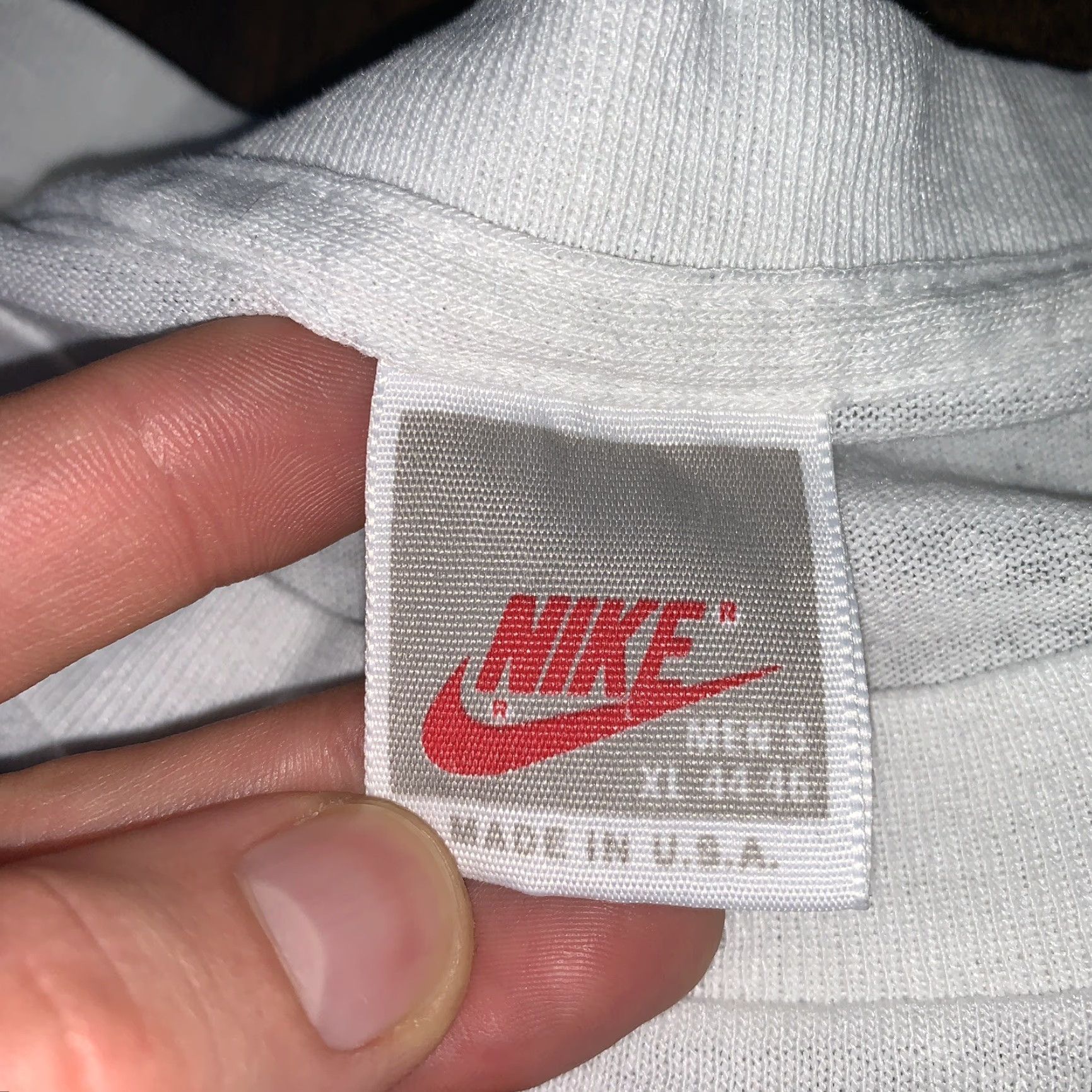 Nike VINTAGE Nike T-Shirt Graphic Tee USA 90s Sportswear Unisex XL White Single Stitch Size US XL / EU 56 / 4 - 5 Thumbnail