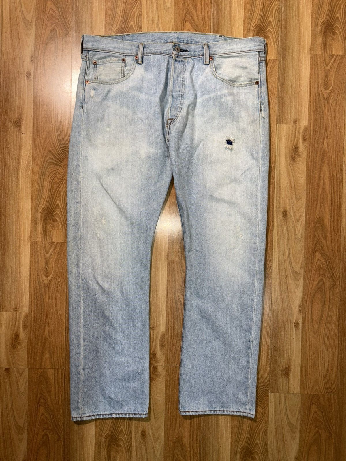 Levi's Vintage Clothing Vintage Levi's 501 Original Button Fly Light WashJeans 38x30 Size US 38 / EU 54 - 1 Thumbnail